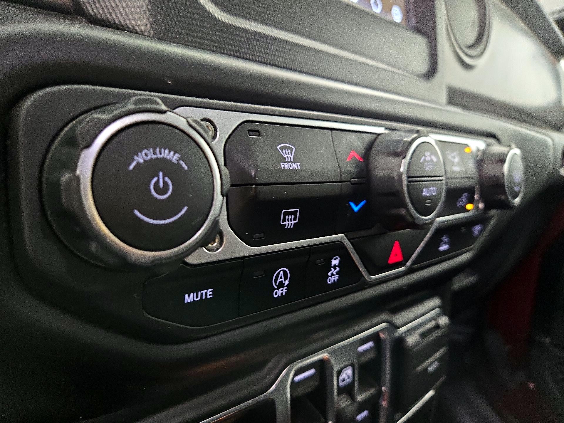 Thumbnail: 2021 Jeep Wrangler - 16