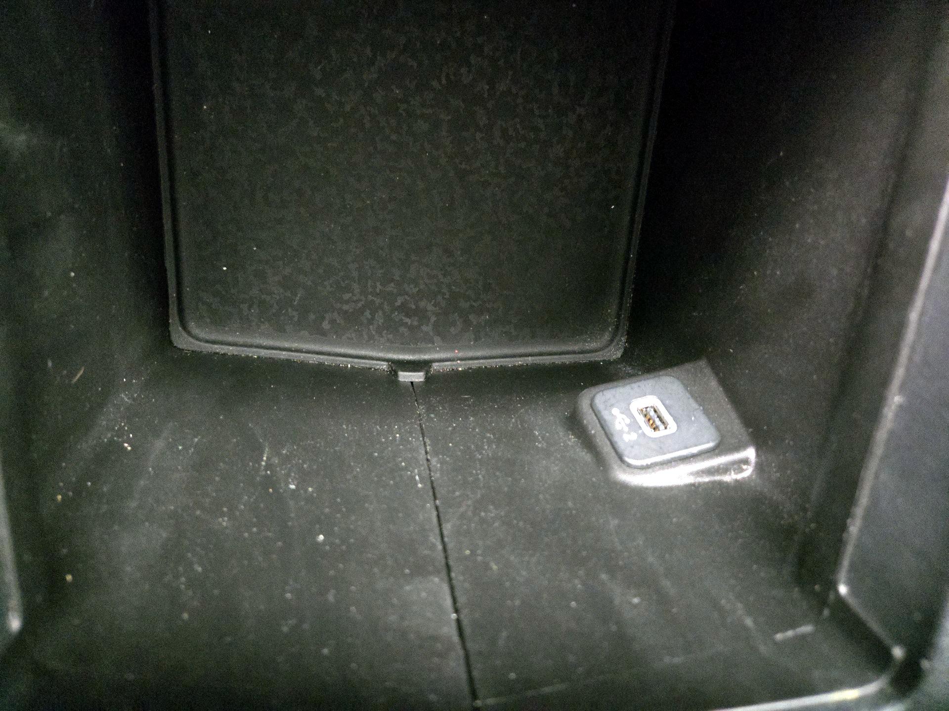 Thumbnail: 2021 Jeep Wrangler - 18