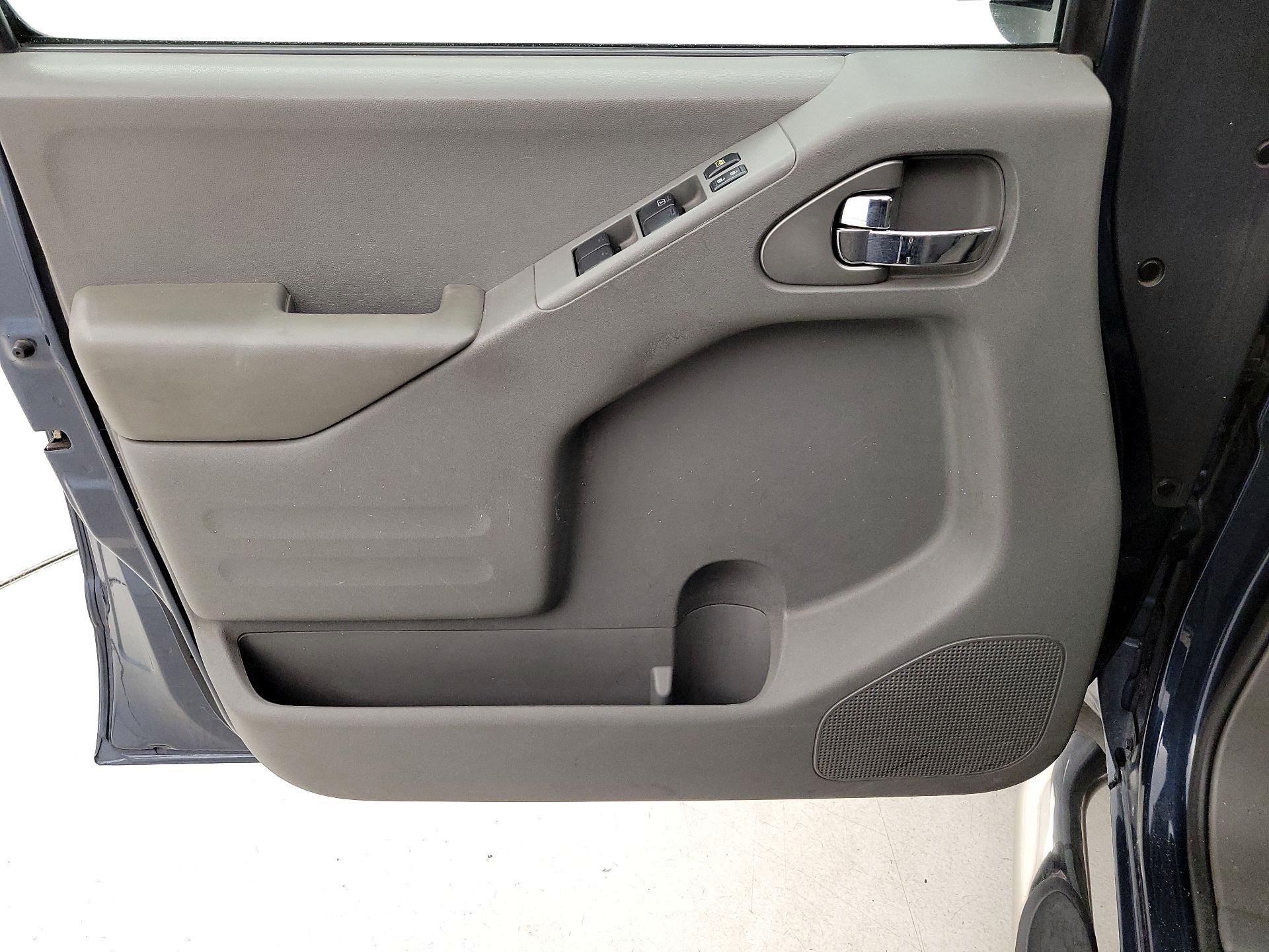 Thumbnail: 2018 Nissan Frontier - 12