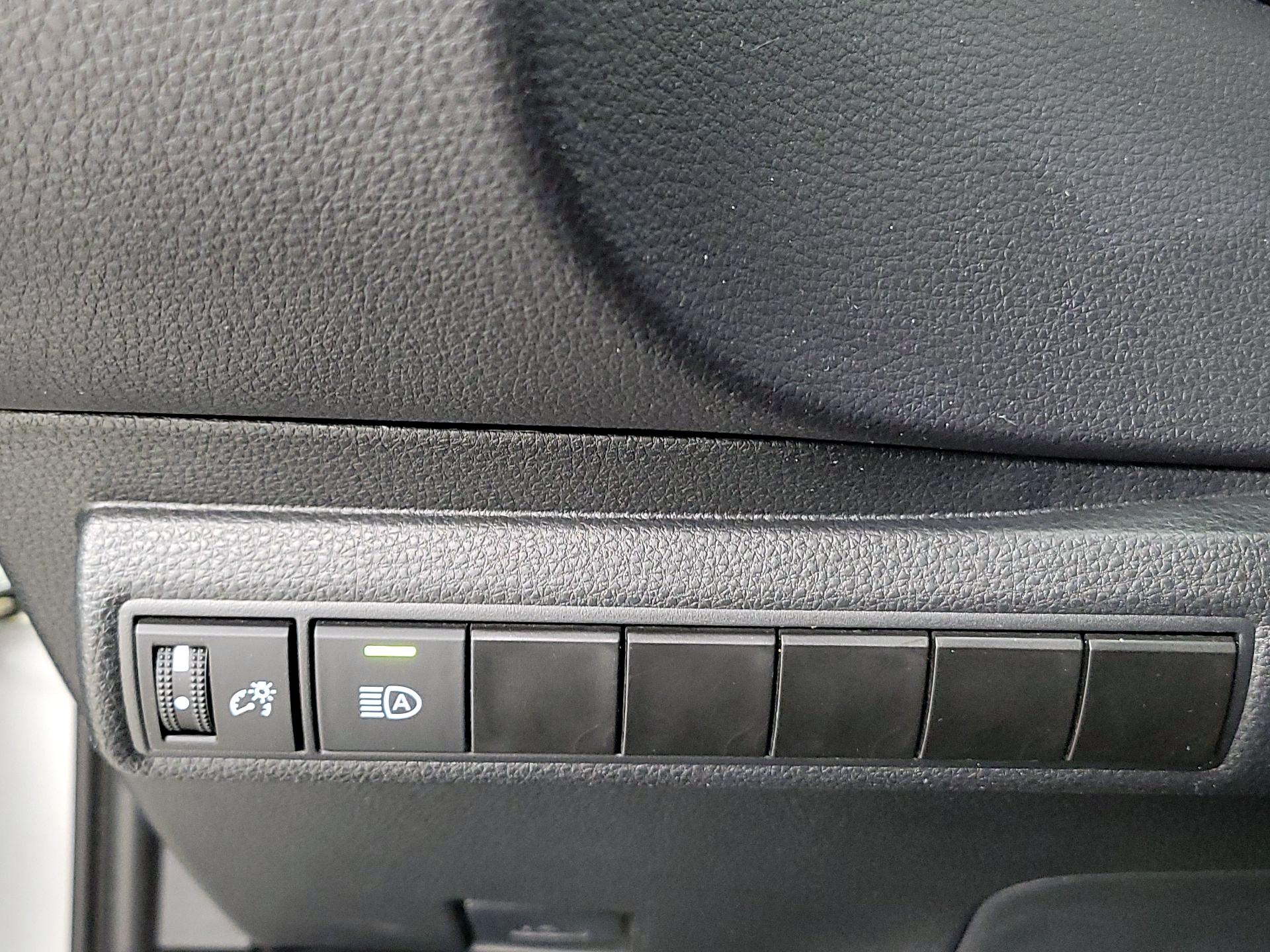 Thumbnail: 2024 Toyota Corolla - 13