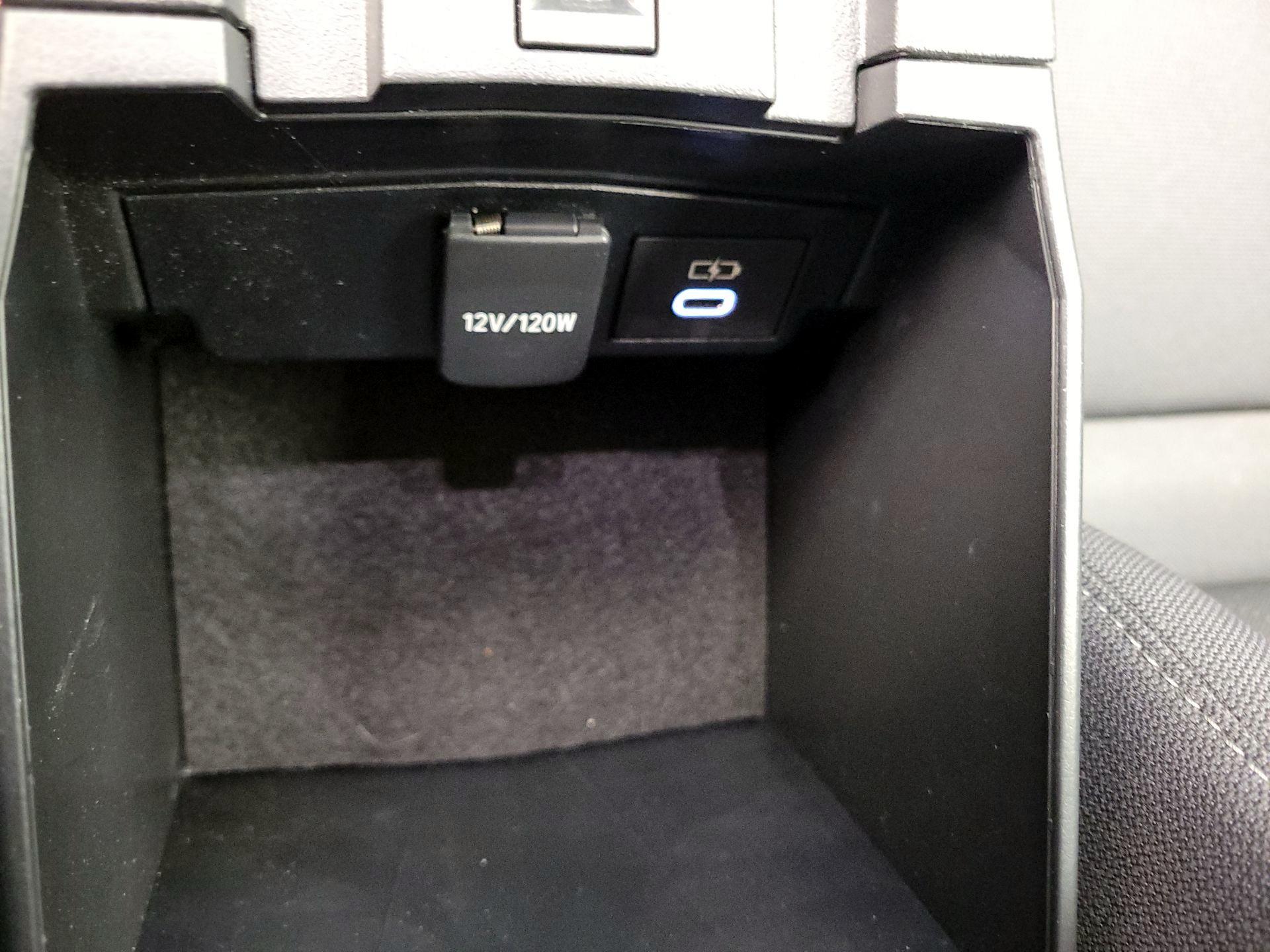 Thumbnail: 2024 Toyota Corolla - 18