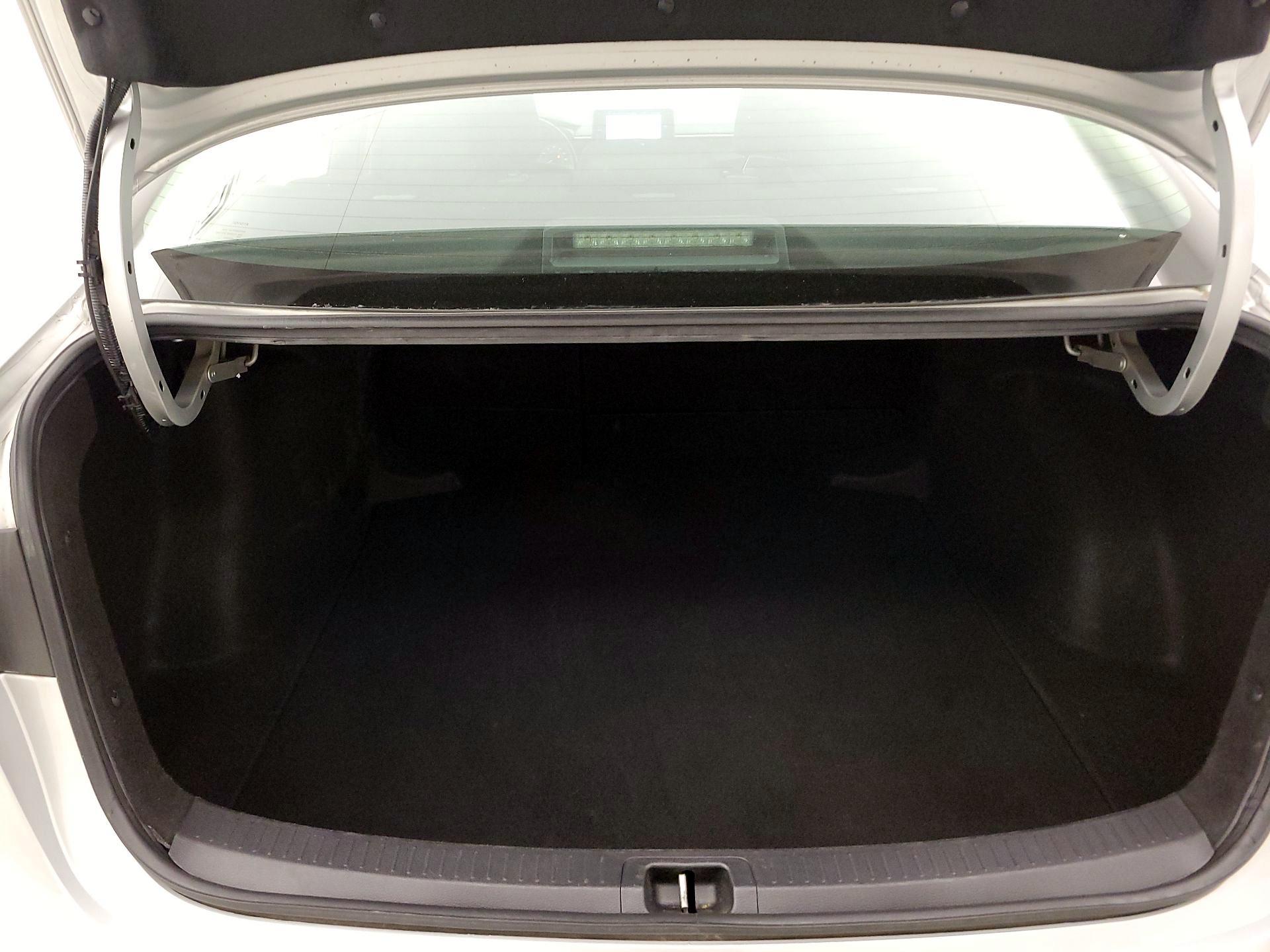 Thumbnail: 2024 Toyota Corolla - 20