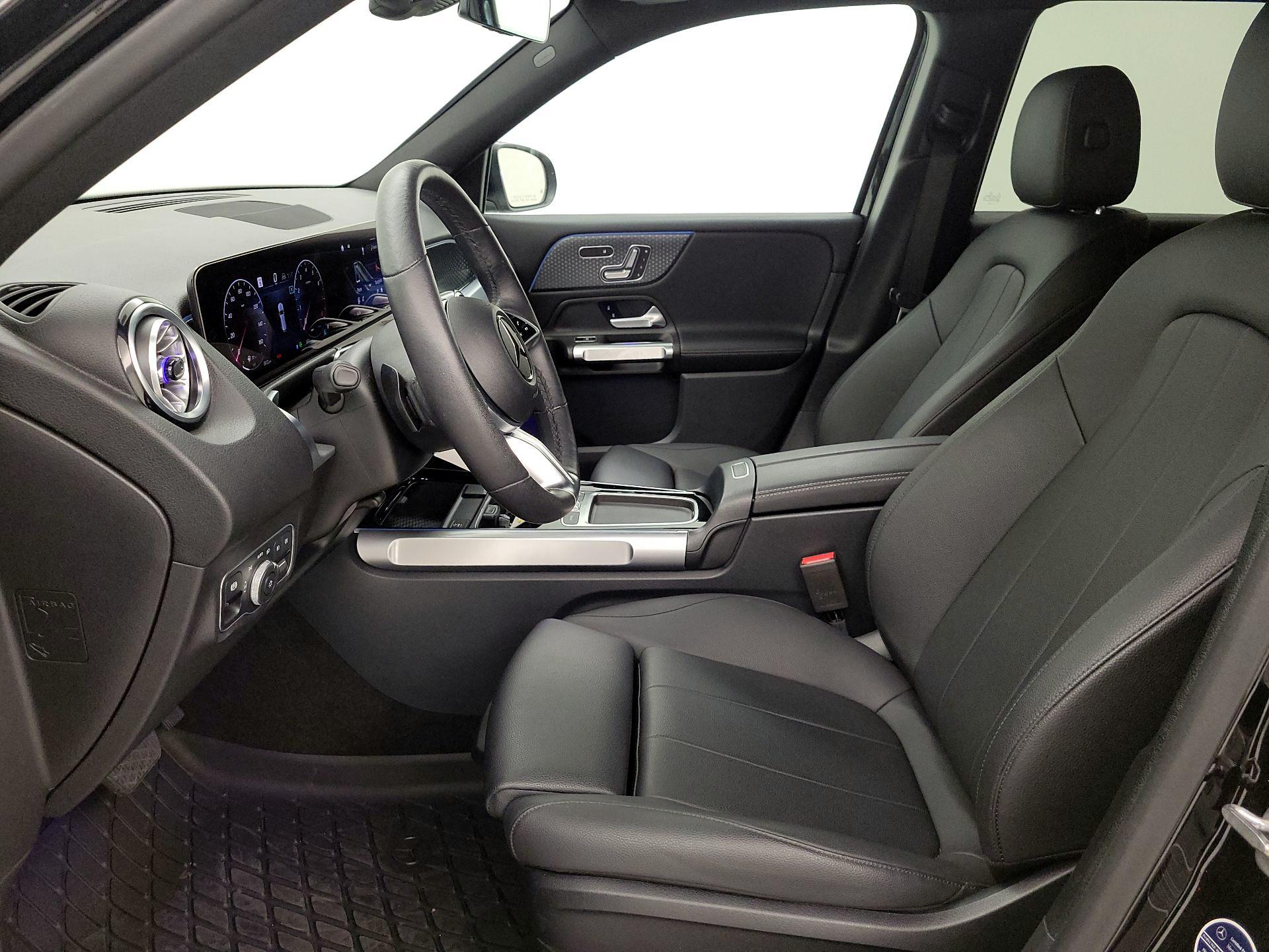 Thumbnail: 2024 Mercedes-Benz GLB - 11