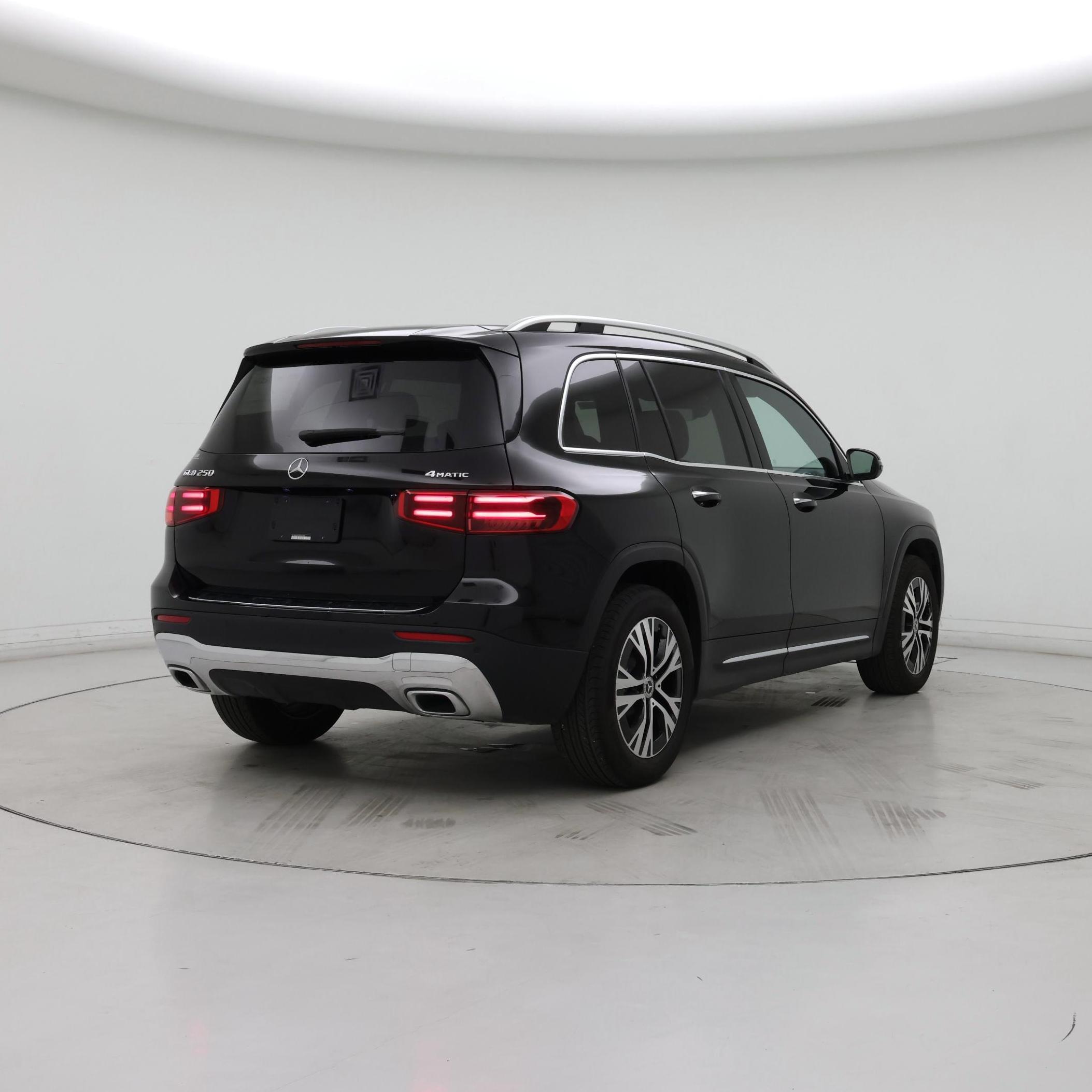 Thumbnail: 2024 Mercedes-Benz GLB - 8