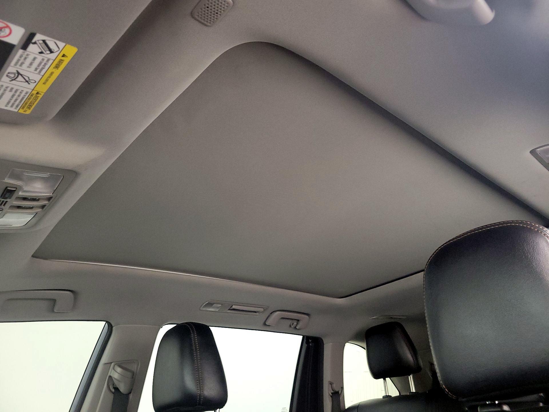 Thumbnail: 2018 Toyota Highlander - 19