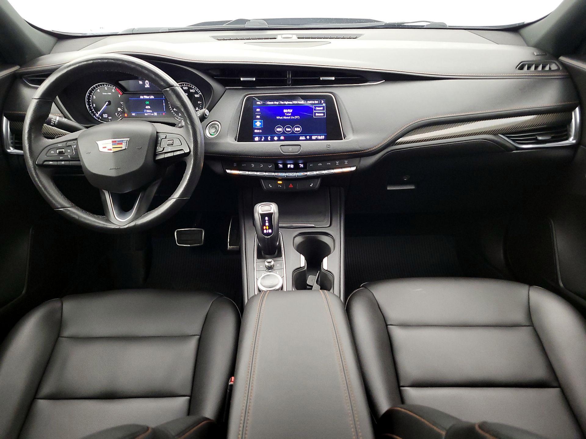 Thumbnail: 2019 Cadillac XT4 - 9