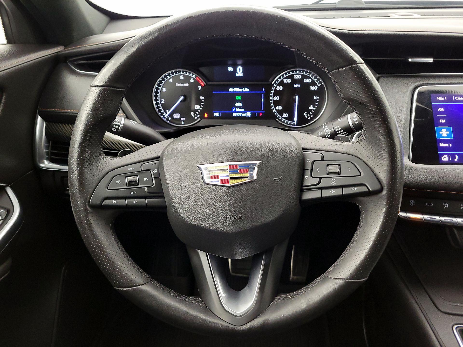 Thumbnail: 2019 Cadillac XT4 - 10