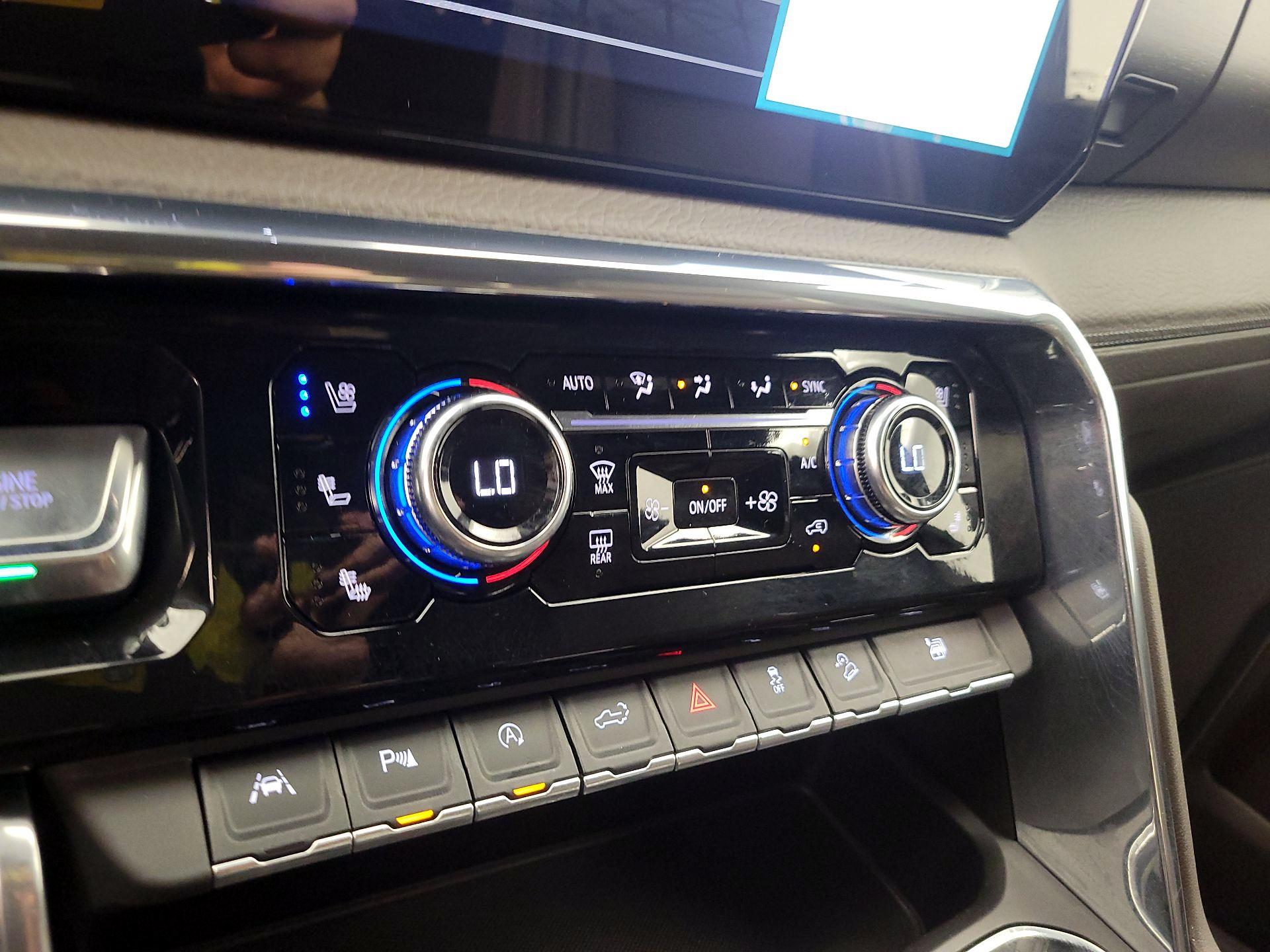 Thumbnail: 2024 GMC Sierra 1500 - 17