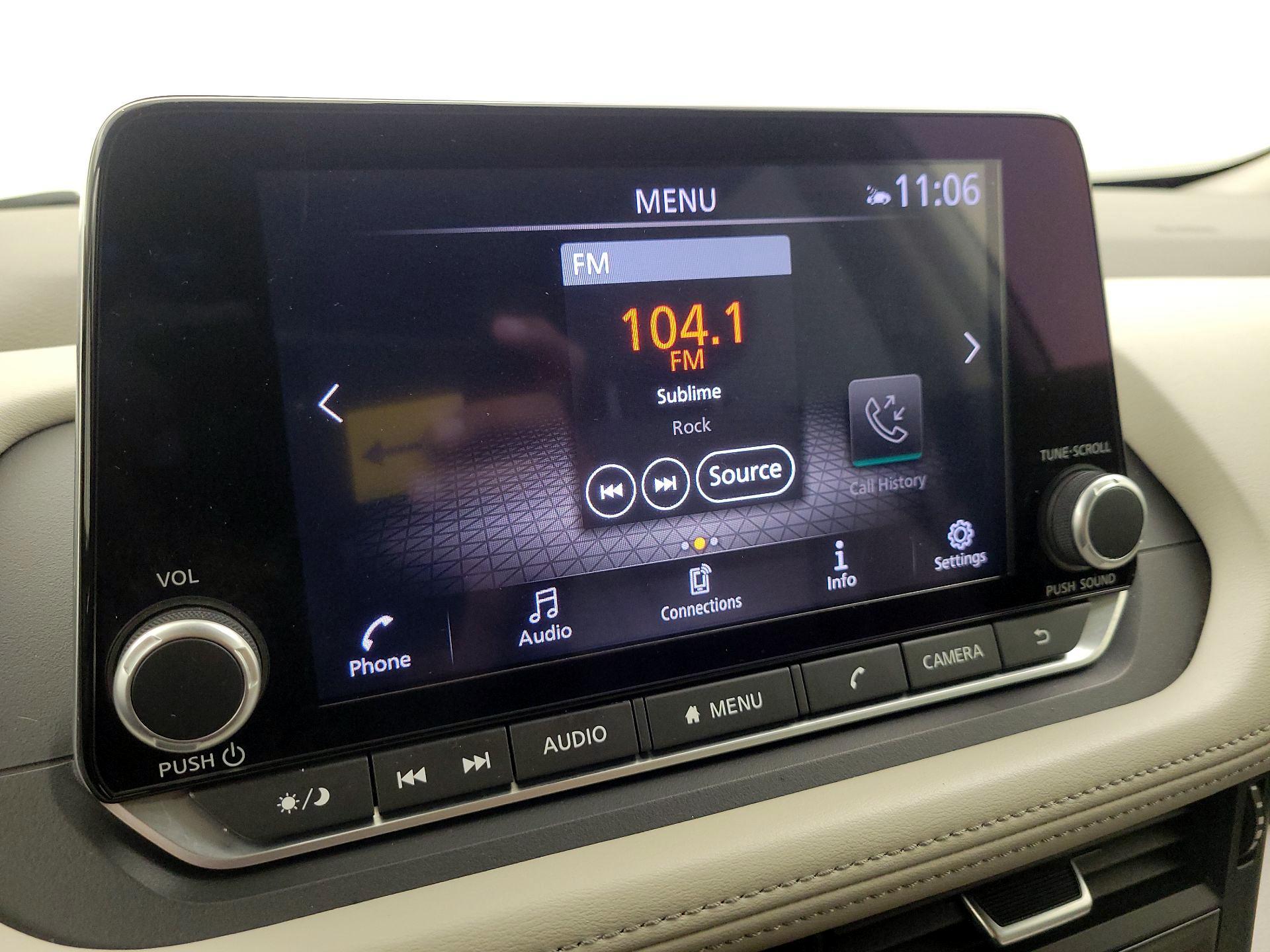 Thumbnail: 2023 Nissan Rogue - 15