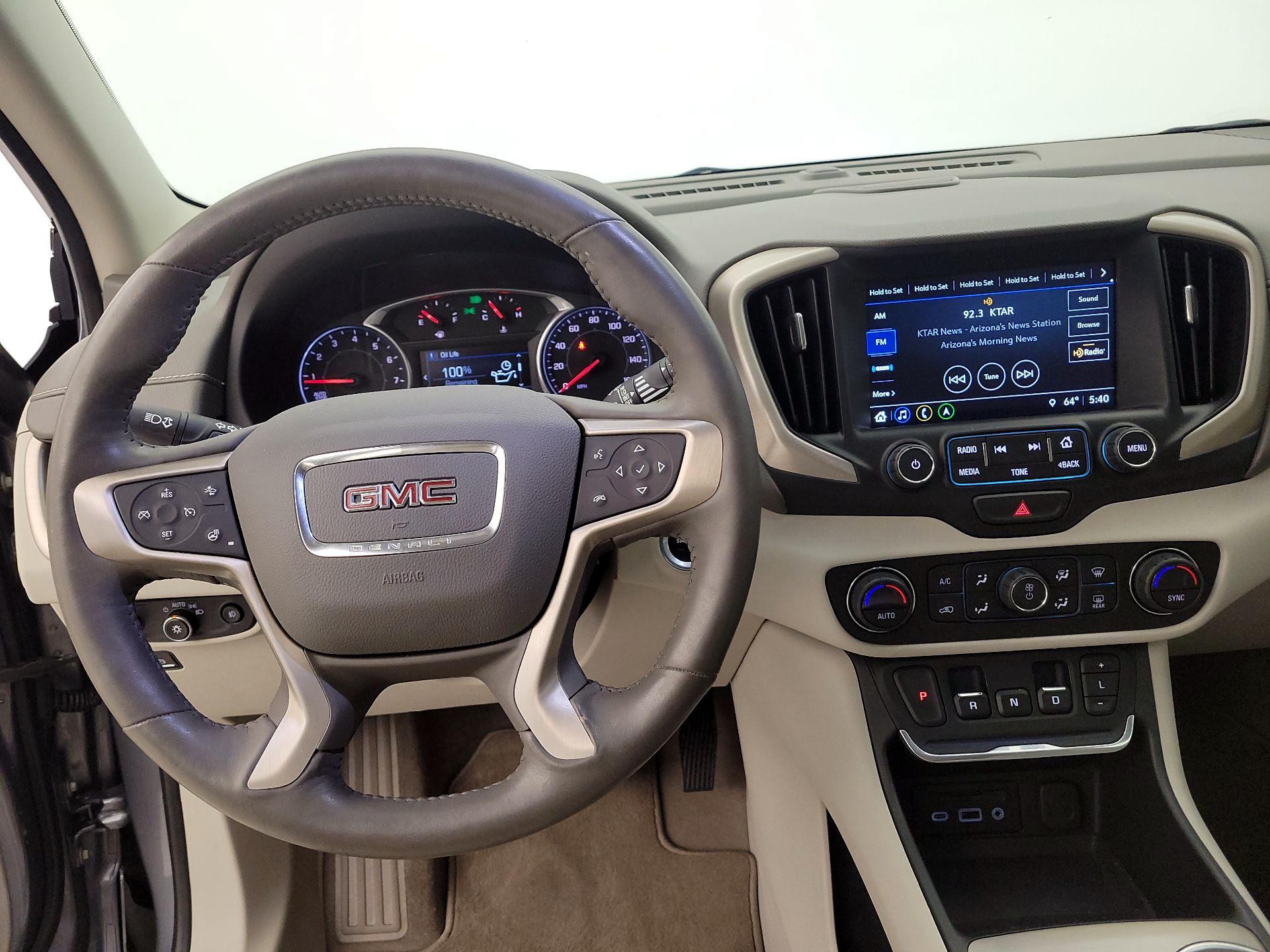 Thumbnail: 2018 GMC Terrain - 10