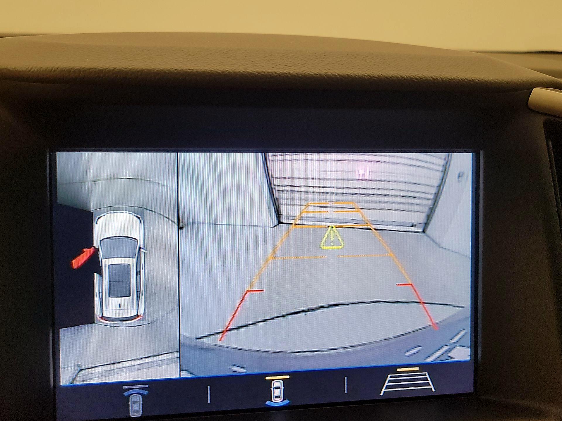 Thumbnail: 2018 GMC Terrain - 14