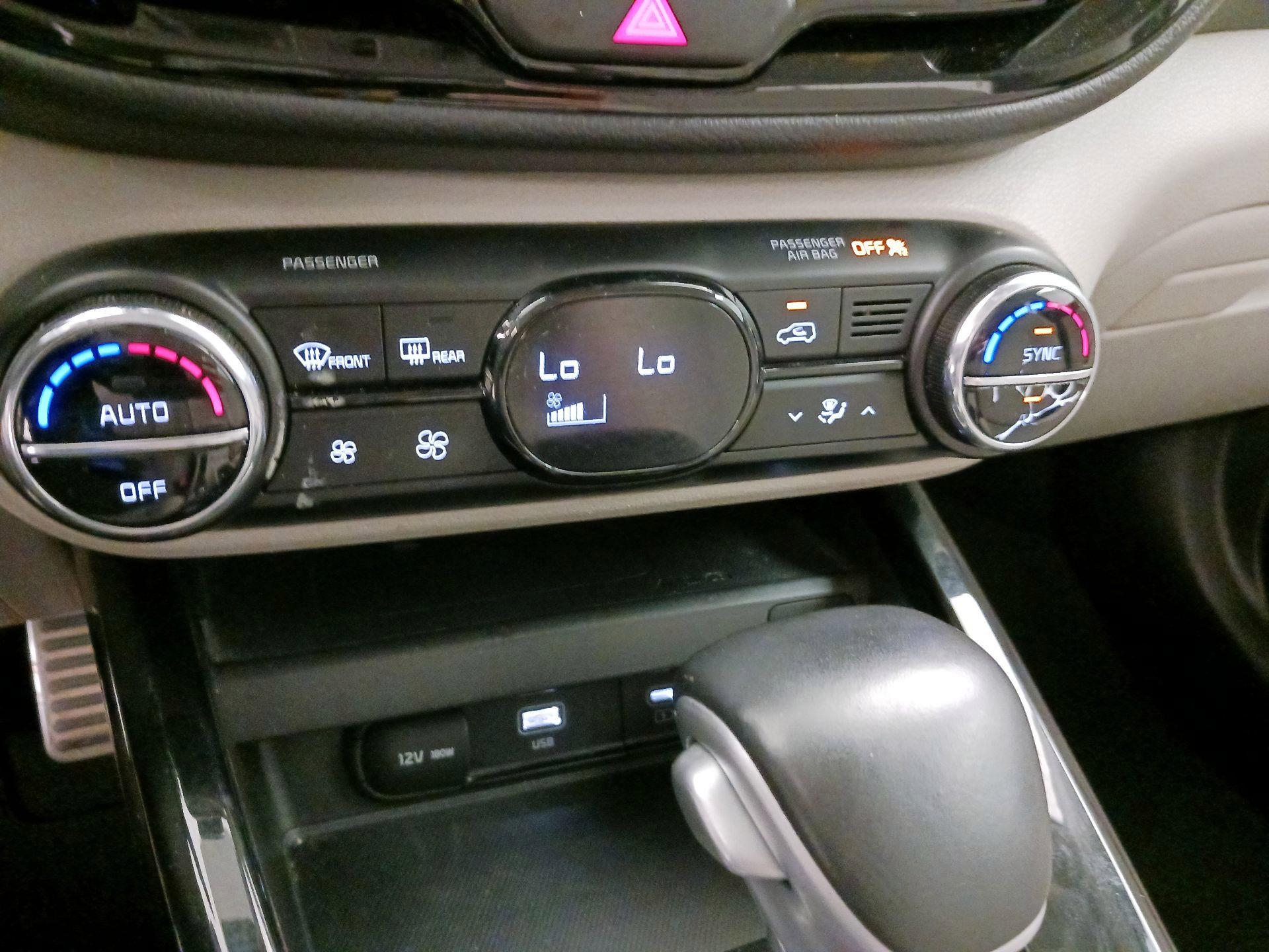 Thumbnail: 2023 Kia Soul - 17