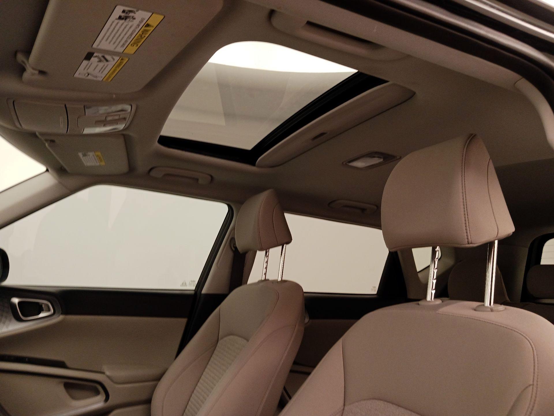 Thumbnail: 2023 Kia Soul - 20