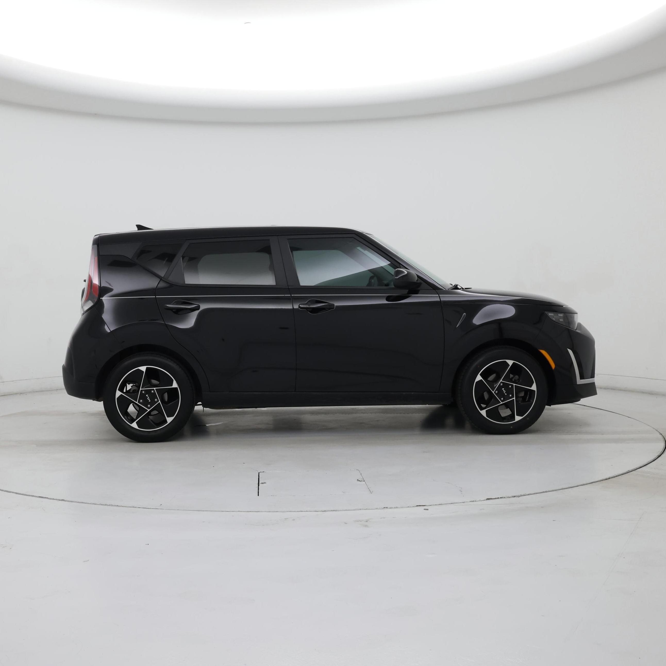 Thumbnail: 2023 Kia Soul - 7