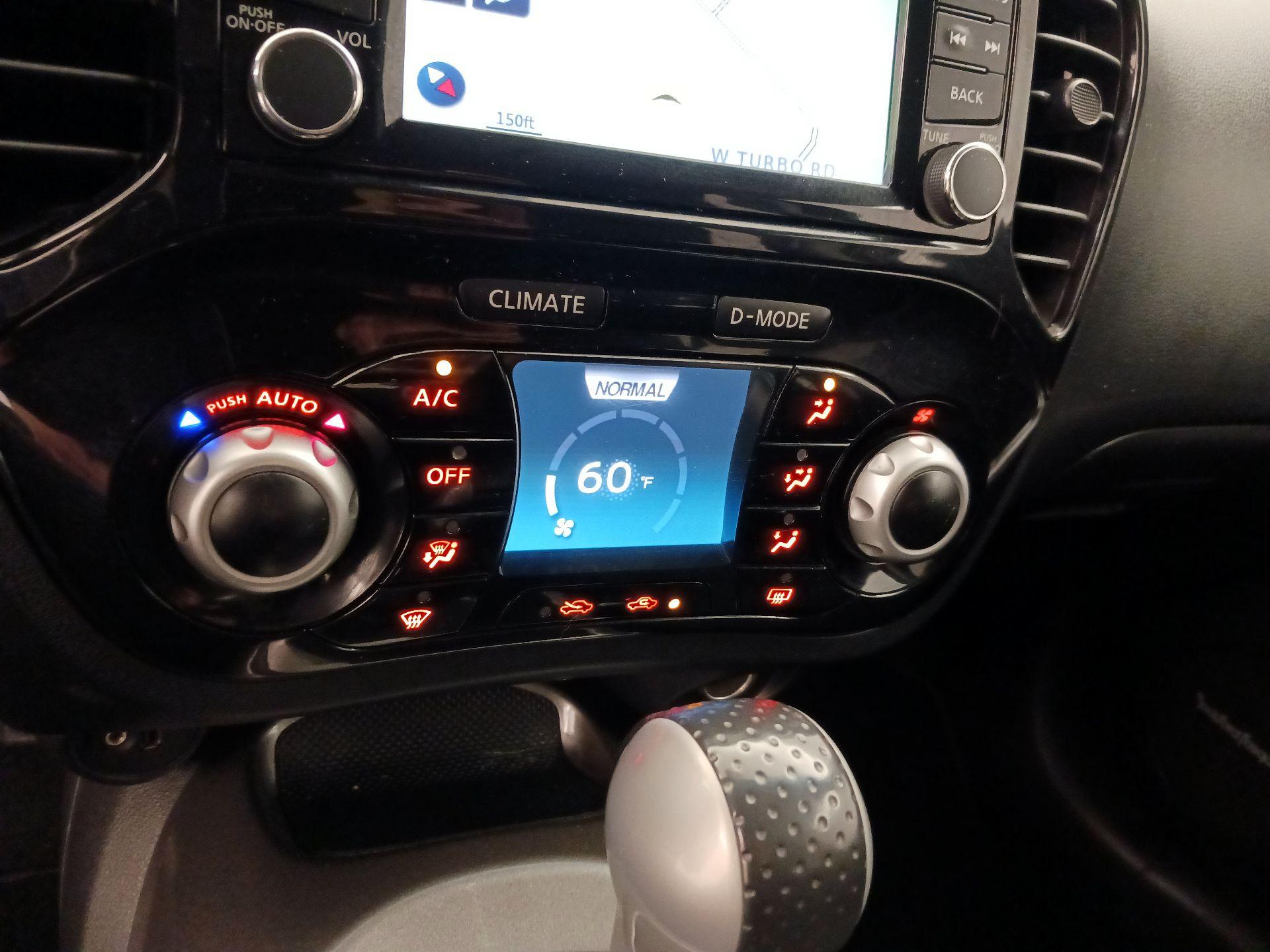 Thumbnail: 2016 Nissan Juke - 16