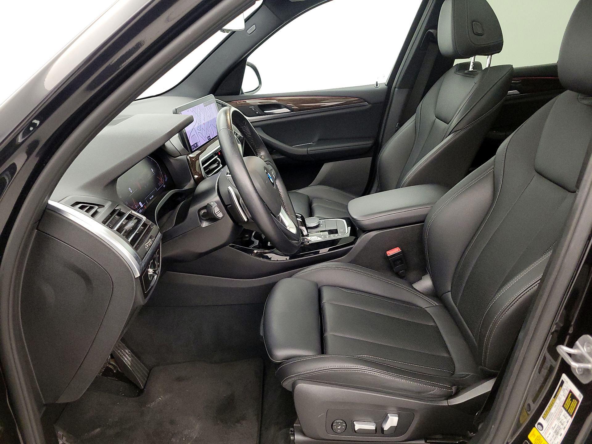 Thumbnail: 2022 BMW X3 - 11