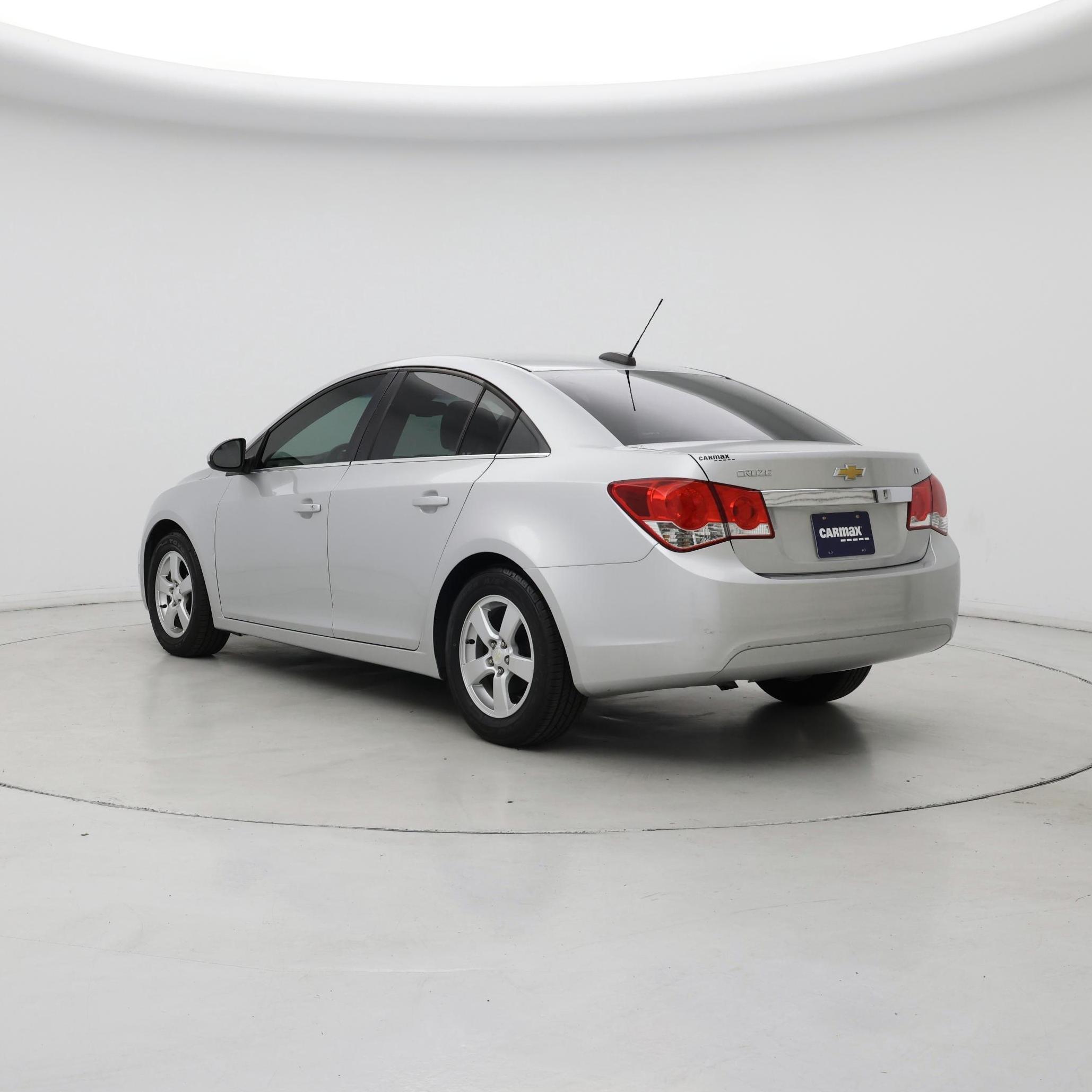 Thumbnail: 2015 Chevrolet Cruze - 2