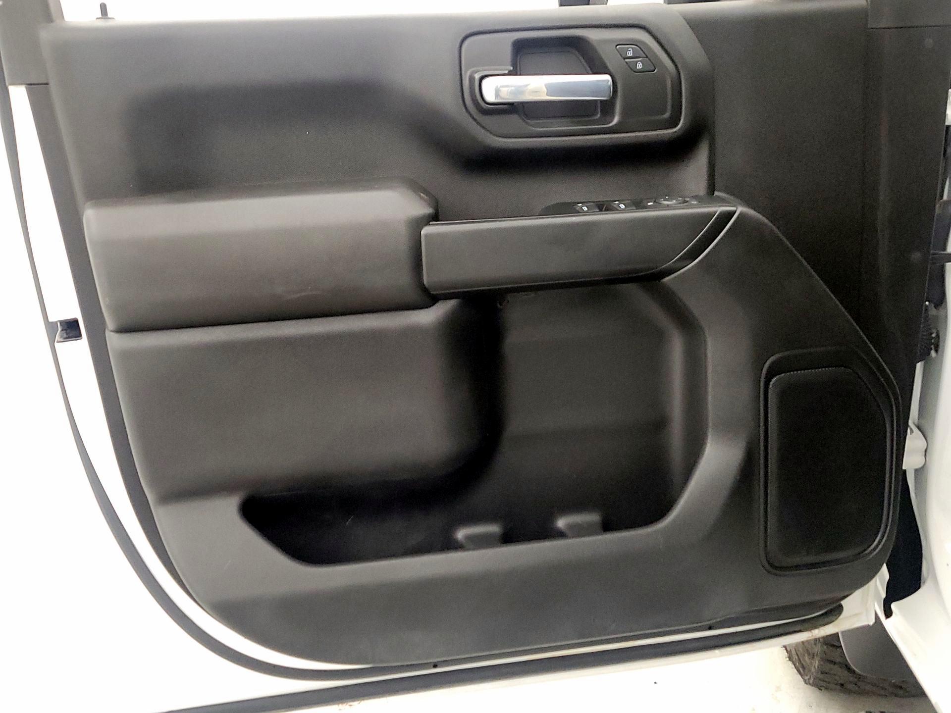 Thumbnail: 2023 Chevrolet Silverado 2500 - 12