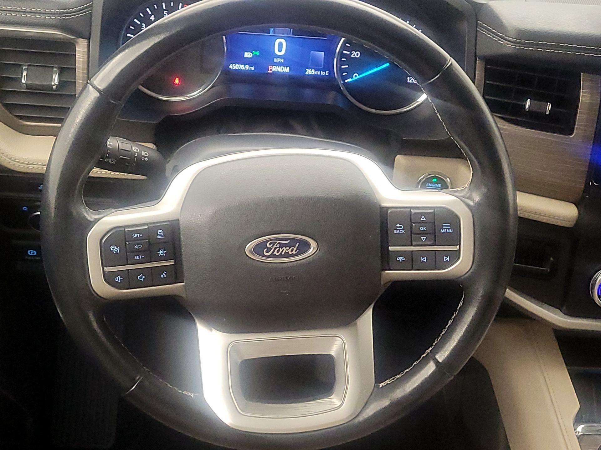 Thumbnail: 2023 Ford Expedition - 10