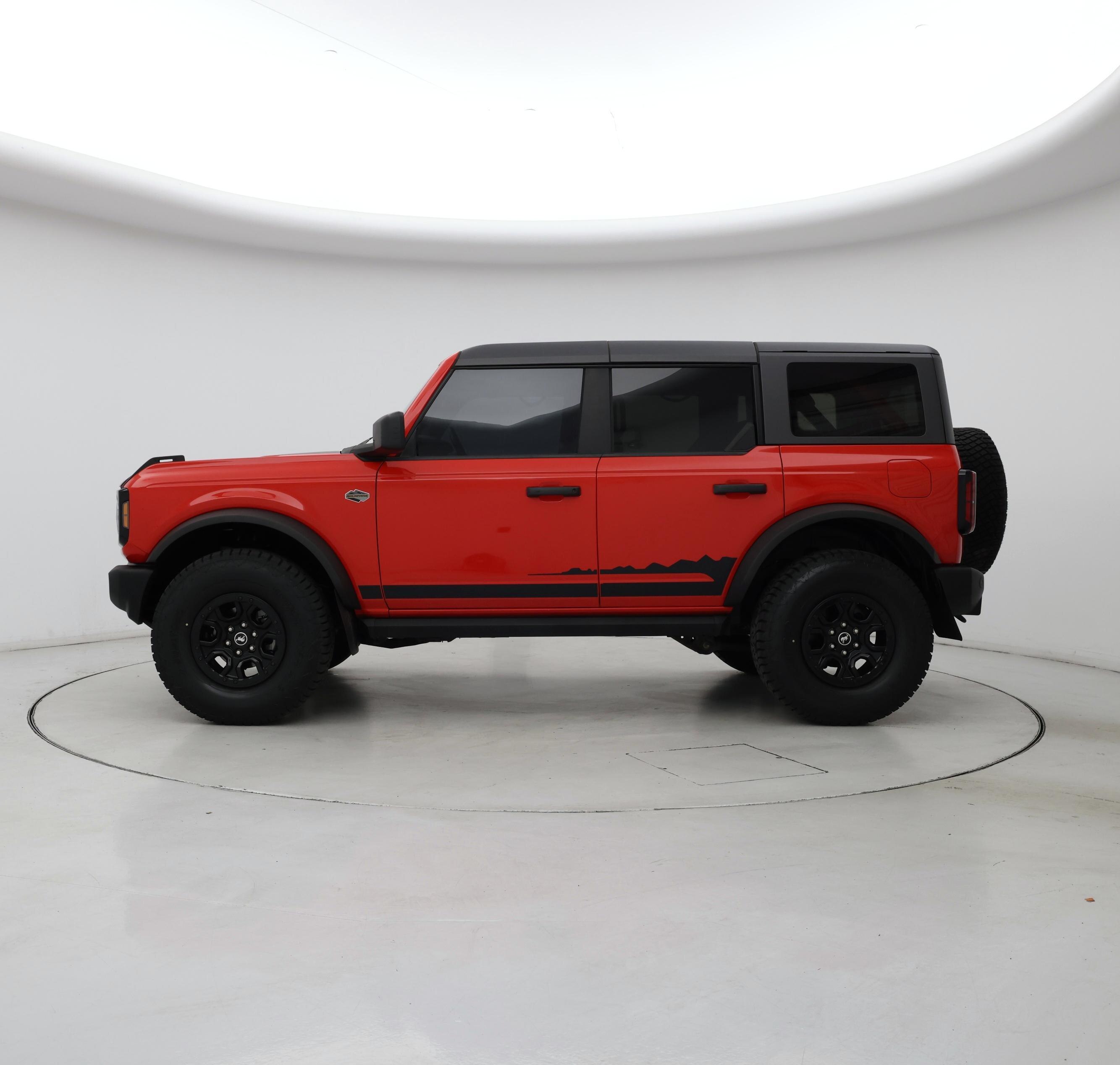 Thumbnail: 2022 Ford Bronco - 3