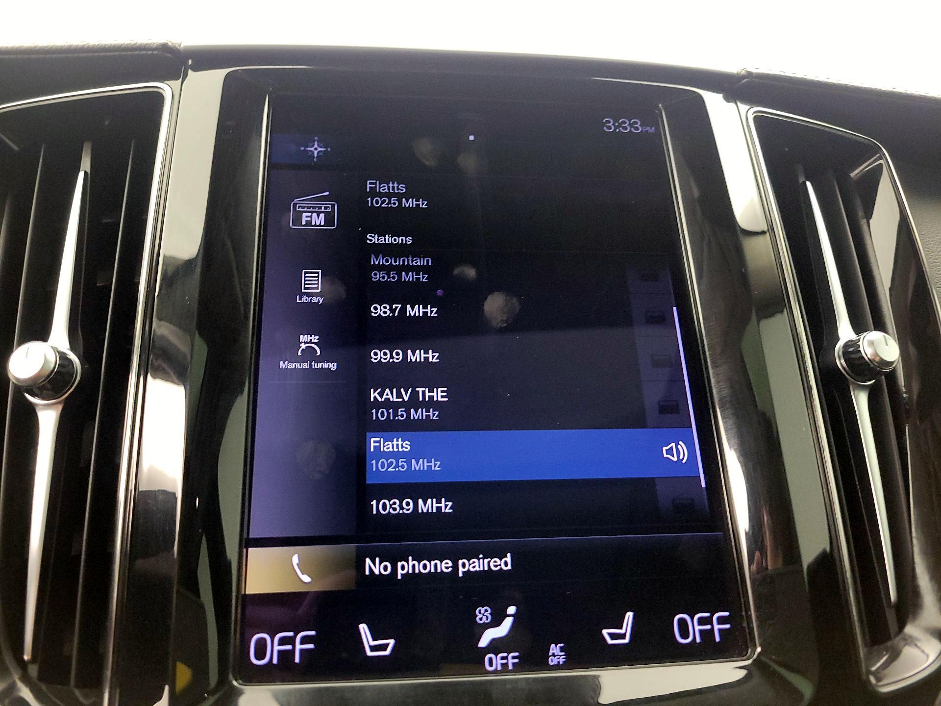 Thumbnail: 2021 Volvo XC60 - 16