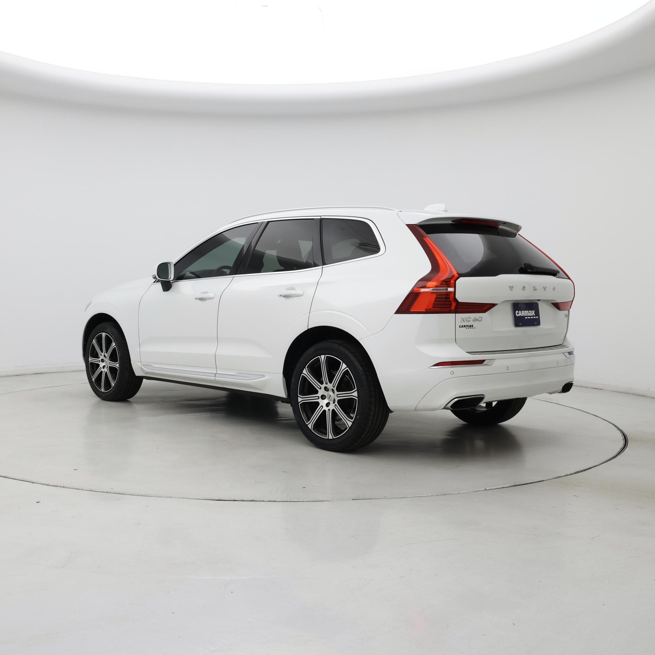 Thumbnail: 2021 Volvo XC60 - 2