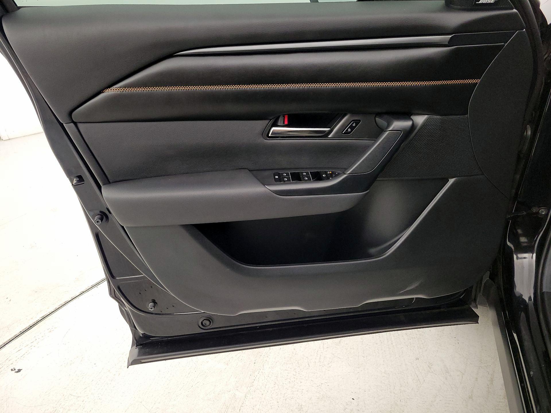 Thumbnail: 2025 Mazda CX-50 - 12