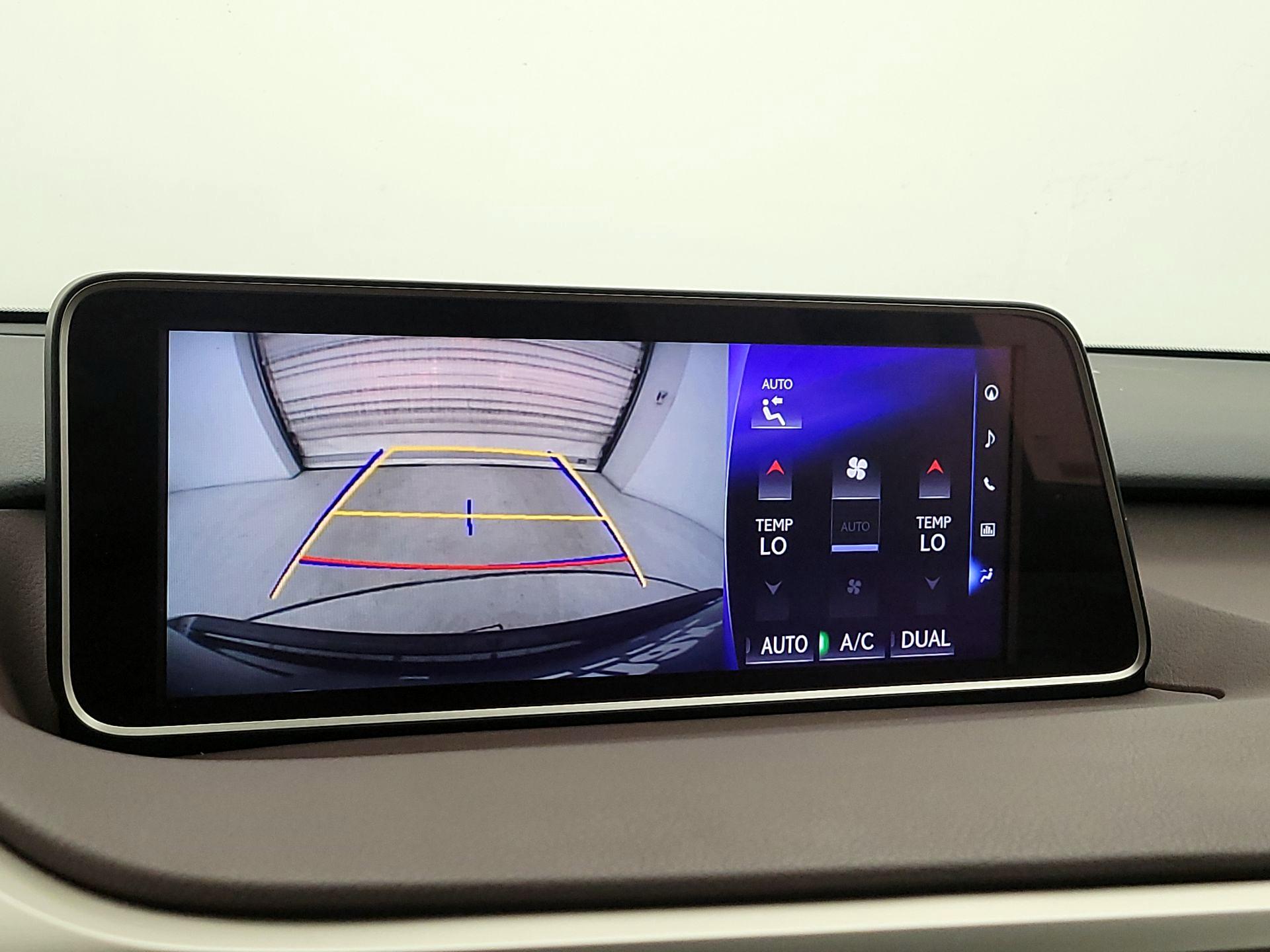 Thumbnail: 2017 Lexus RX - 15