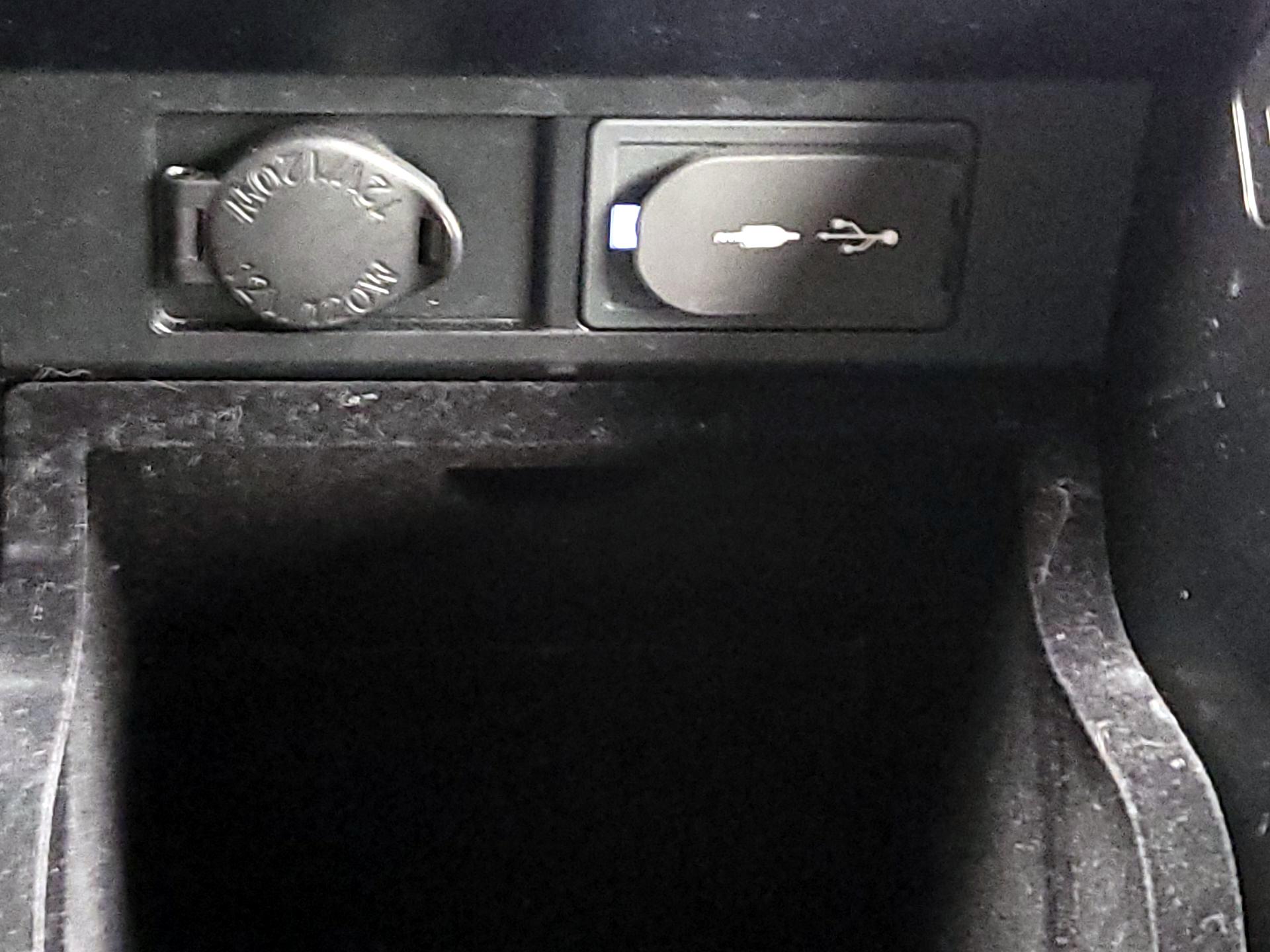 Thumbnail: 2017 Lexus RX - 19