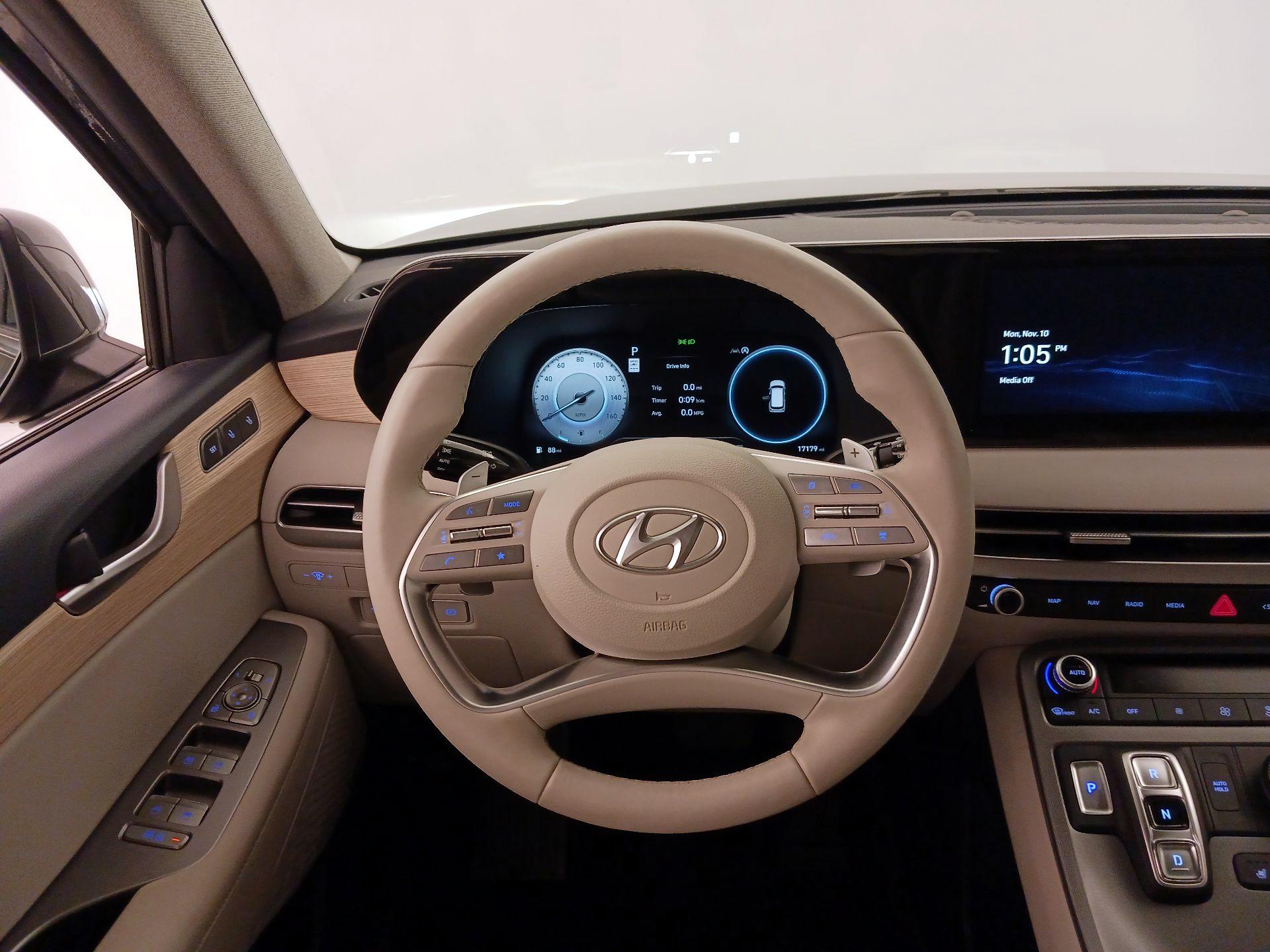 Thumbnail: 2023 Hyundai Palisade - 10