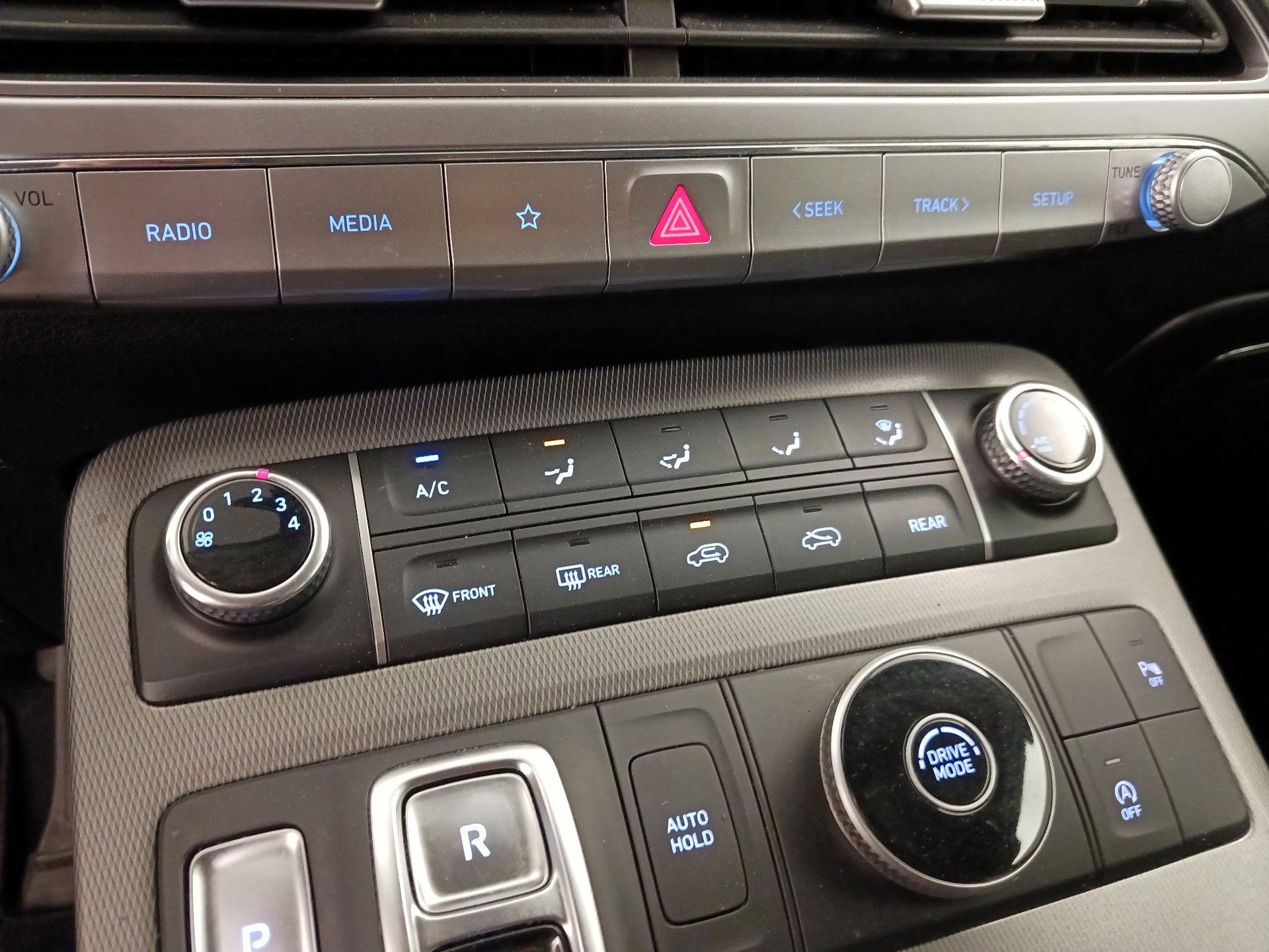 Thumbnail: 2021 Hyundai Palisade - 16