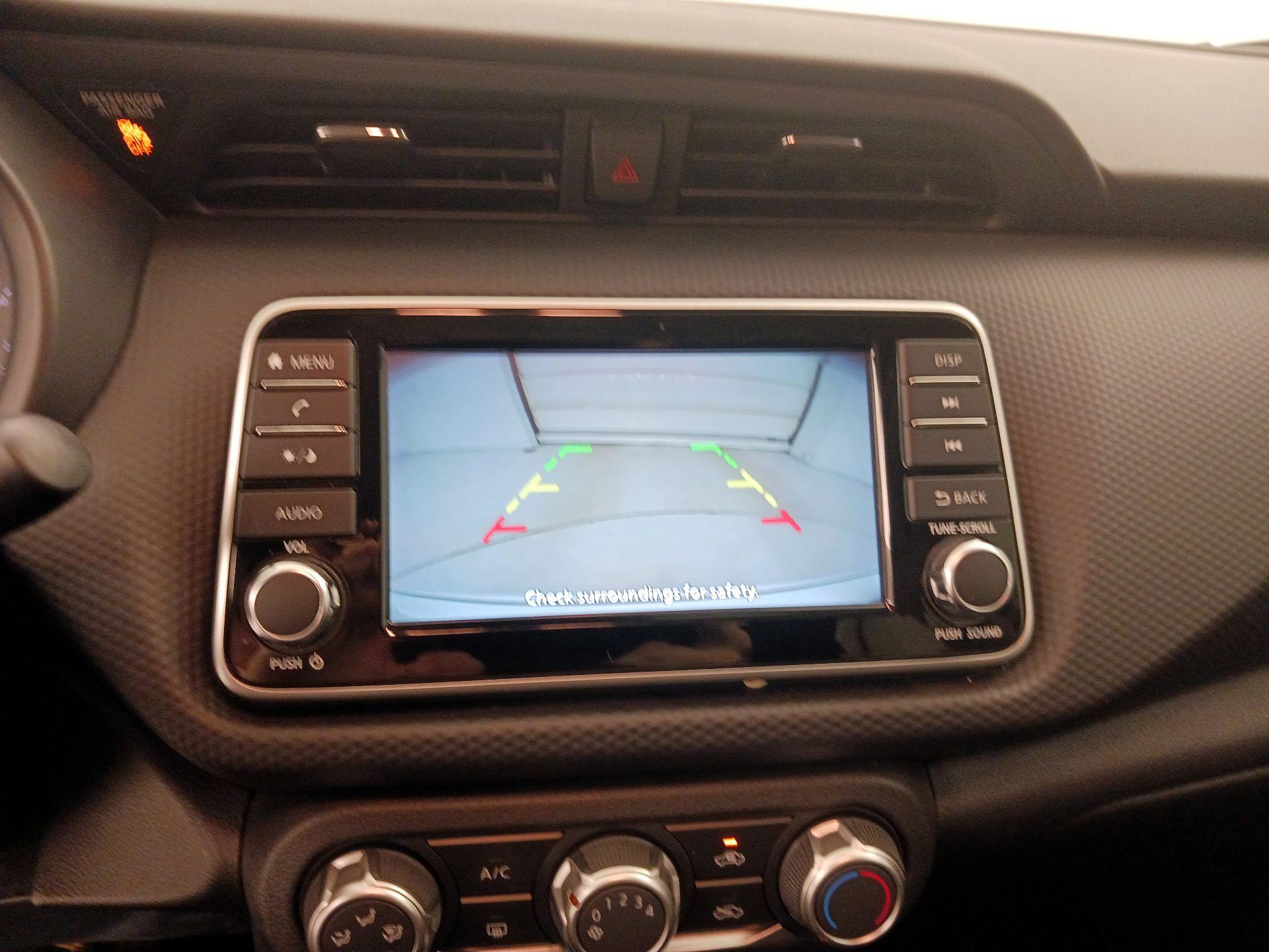 Thumbnail: 2023 Nissan Kicks - 15