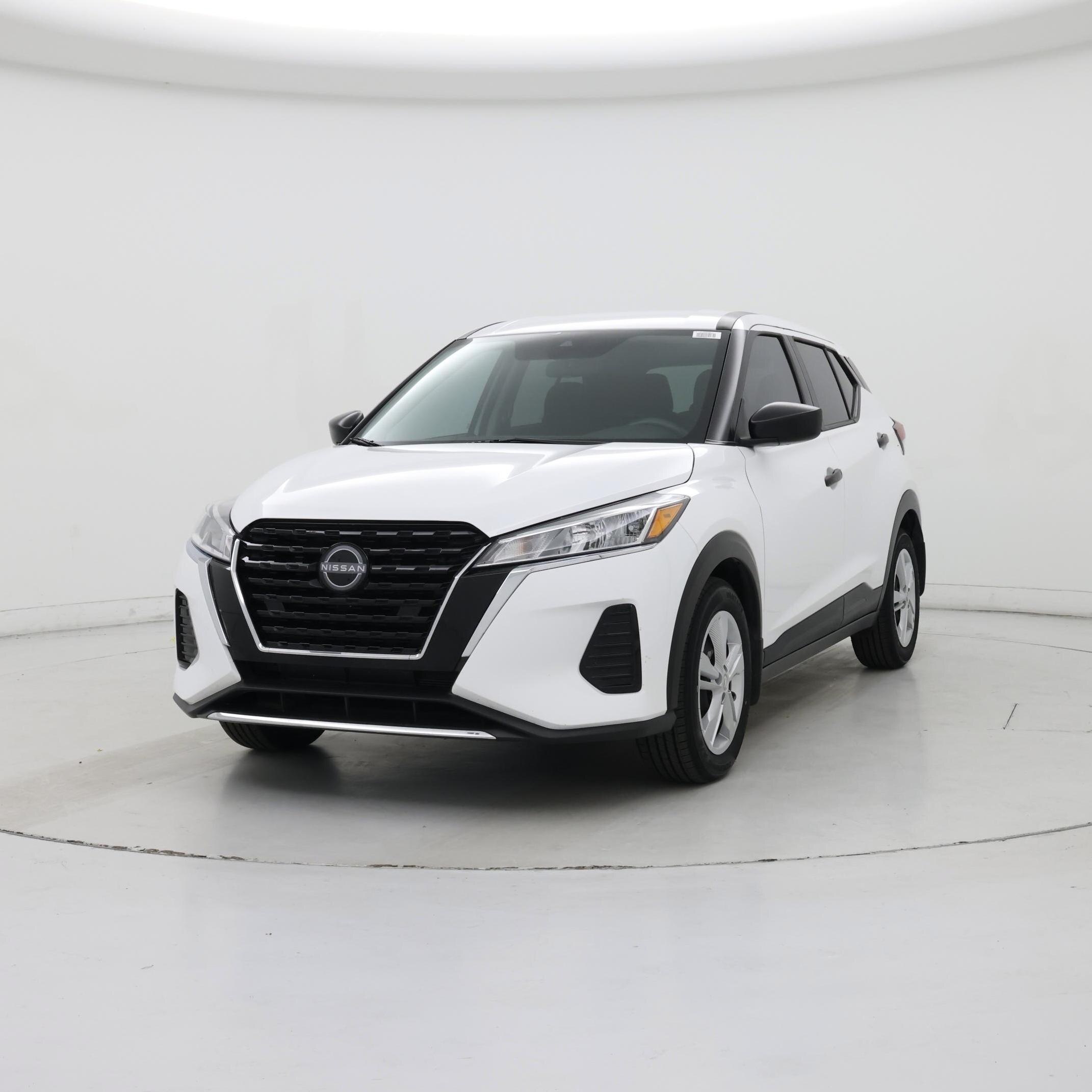 Thumbnail: 2023 Nissan Kicks - 4