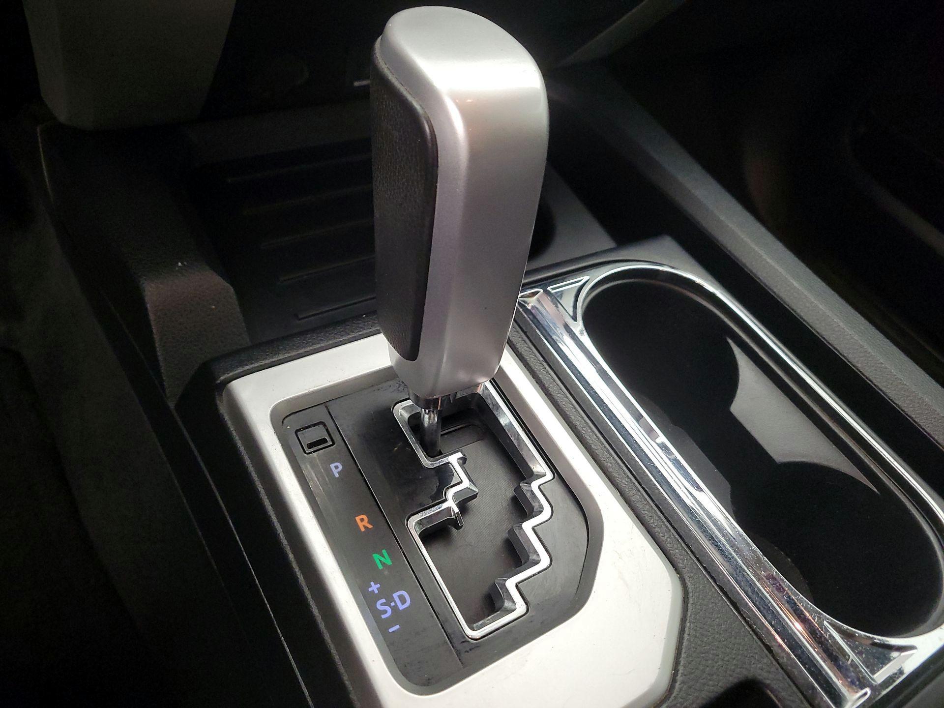 Thumbnail: 2017 Toyota Tundra - 17