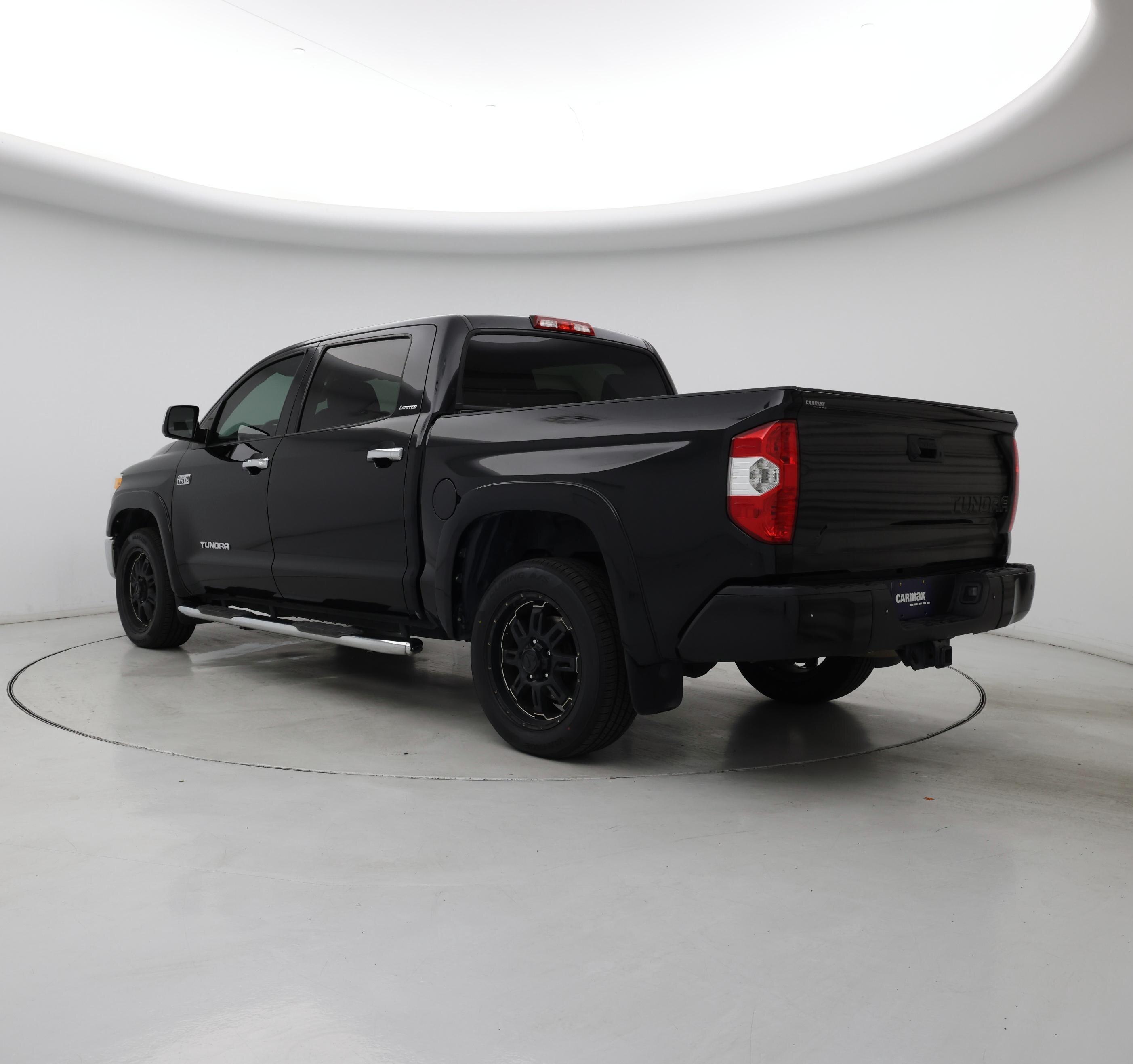 Thumbnail: 2017 Toyota Tundra - 2