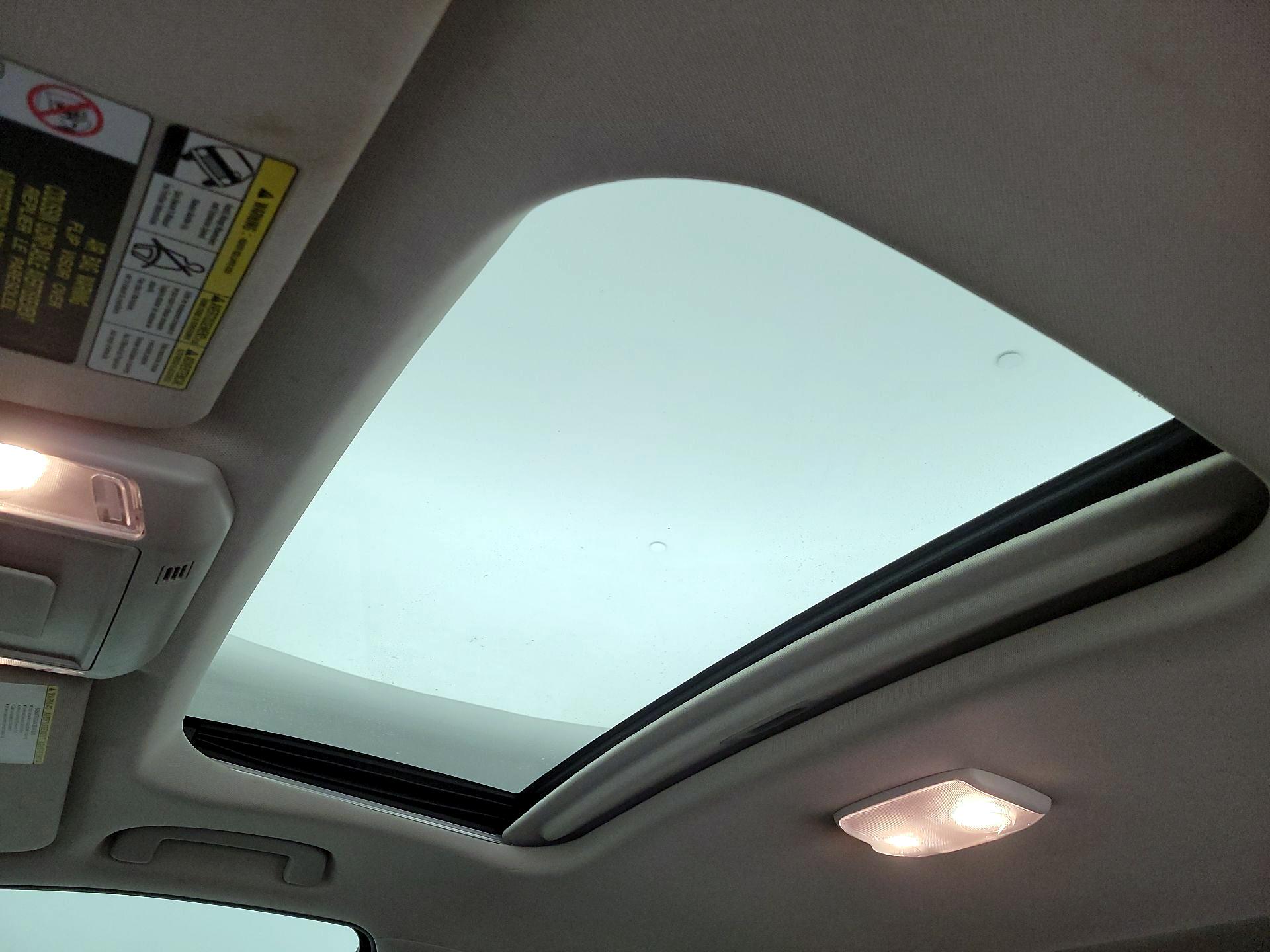 Thumbnail: 2017 Toyota Tundra - 19