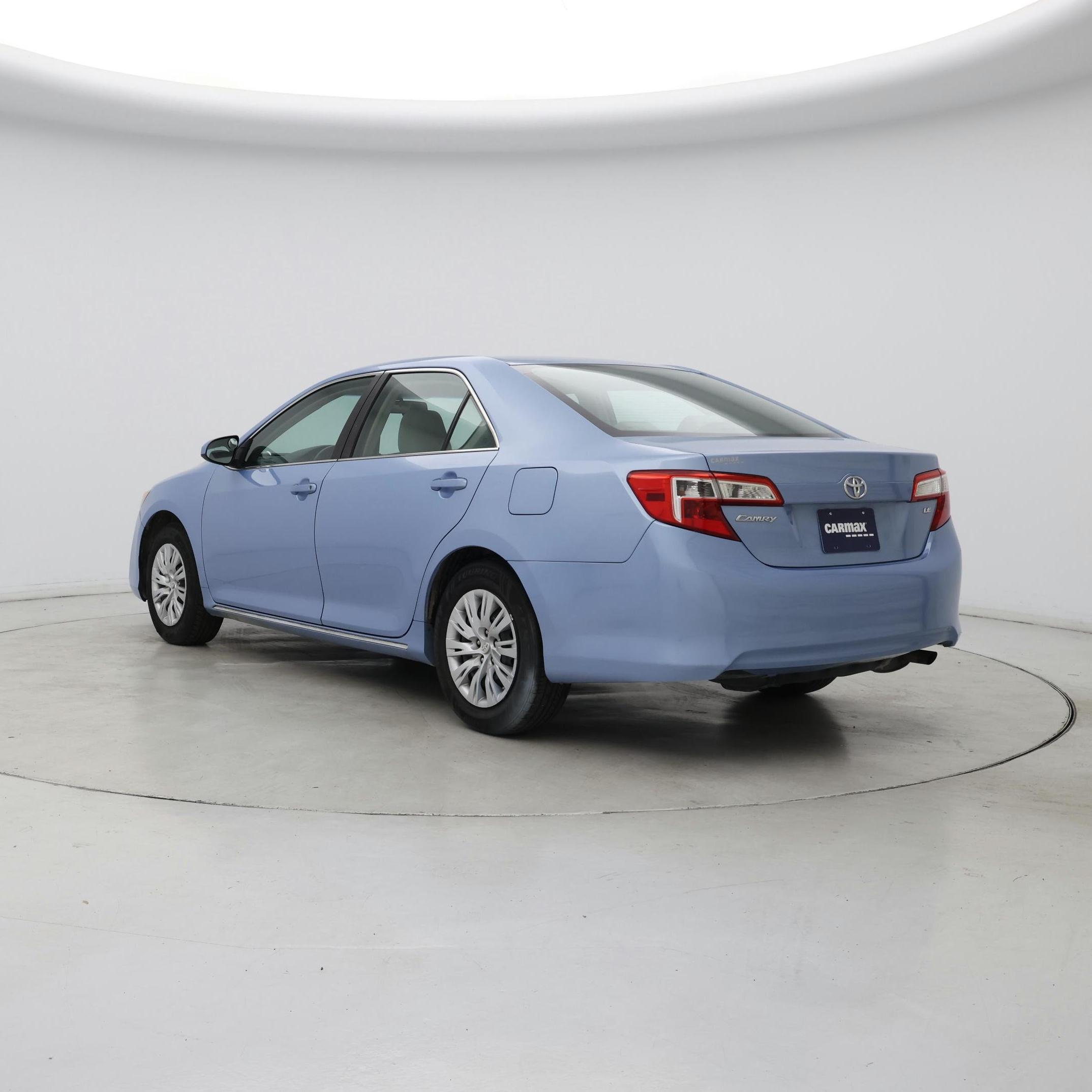 Thumbnail: 2014 Toyota Camry - 2