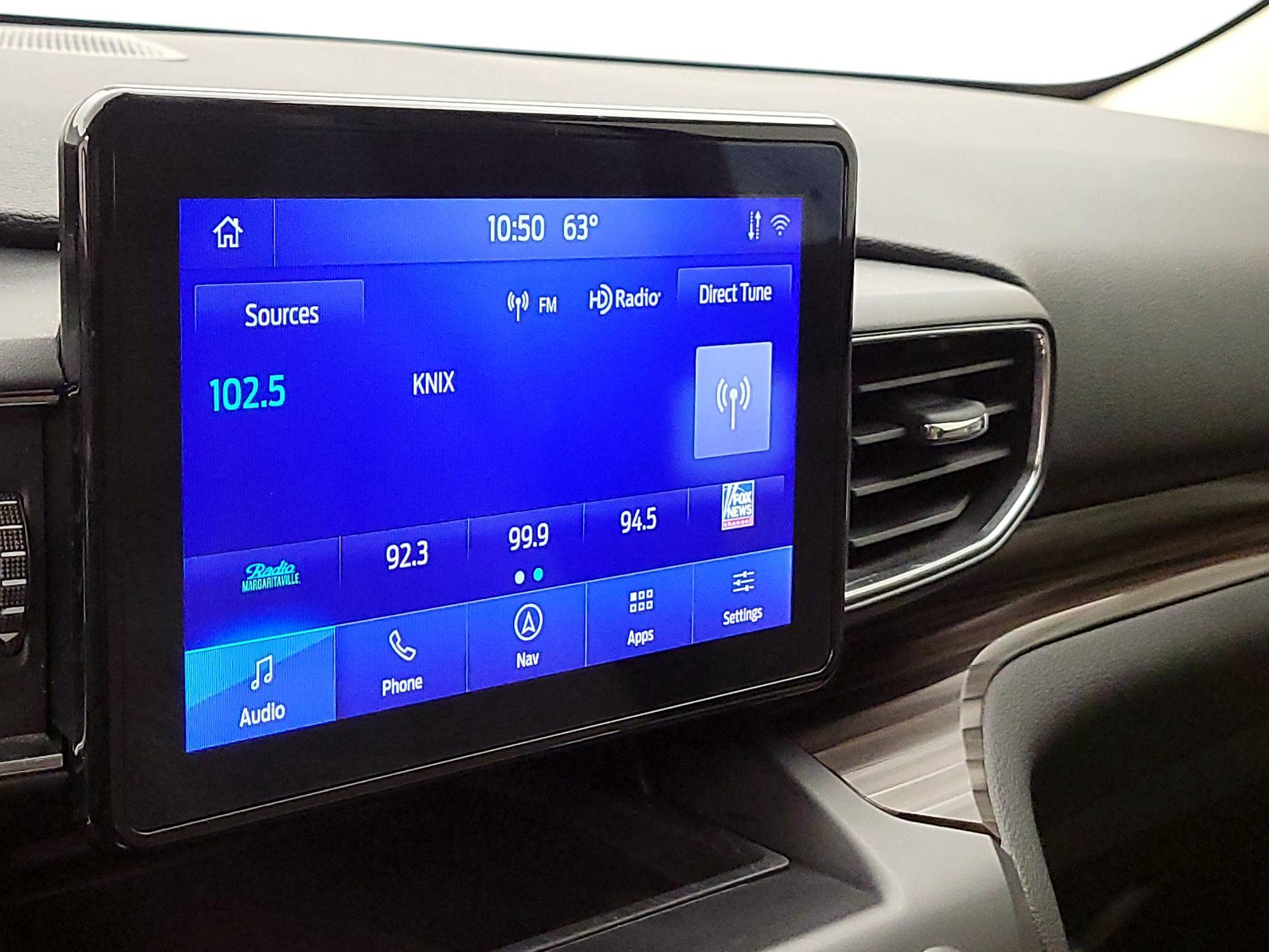 Thumbnail: 2020 Ford Explorer - 16