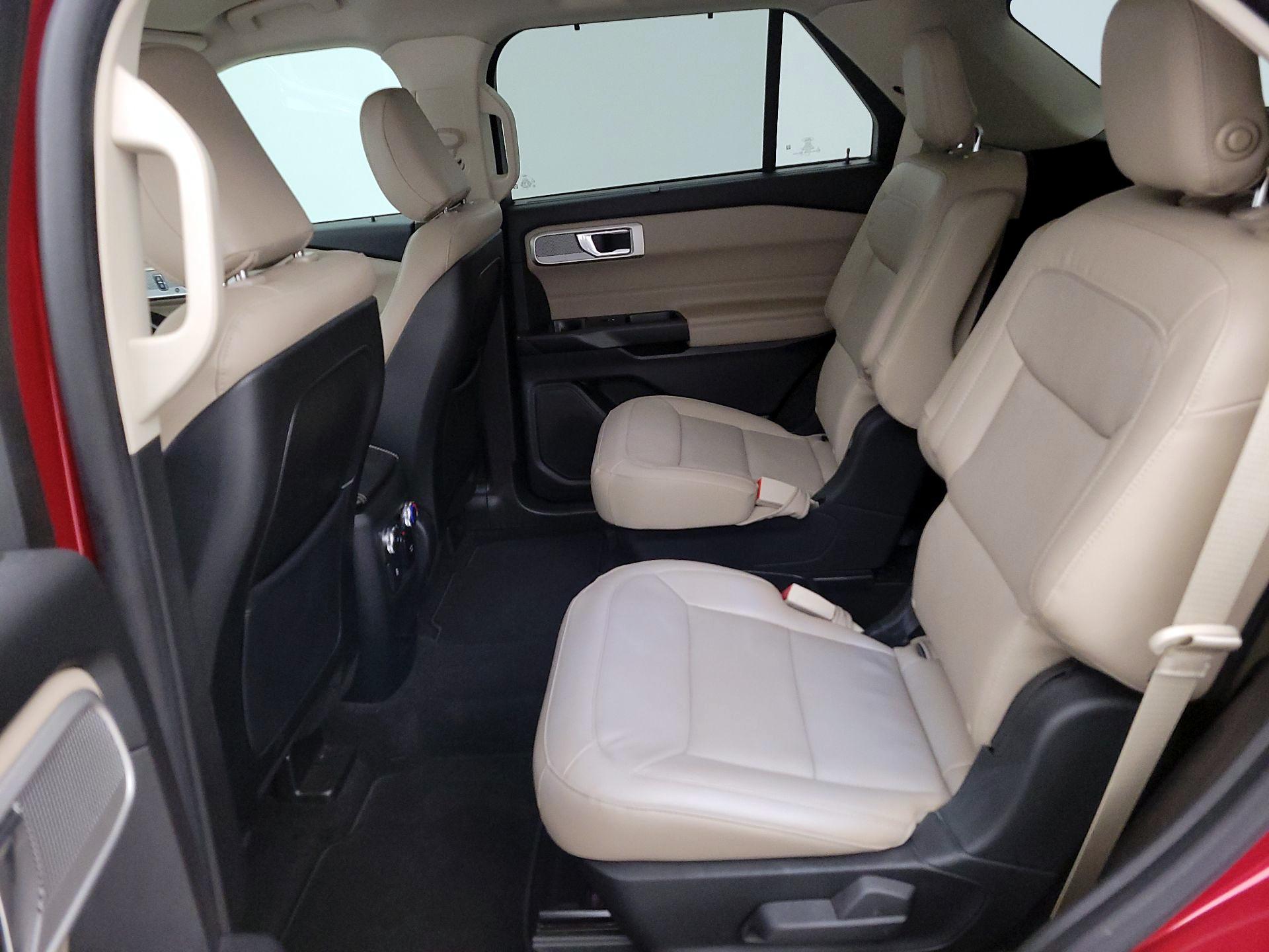 Thumbnail: 2020 Ford Explorer - 20