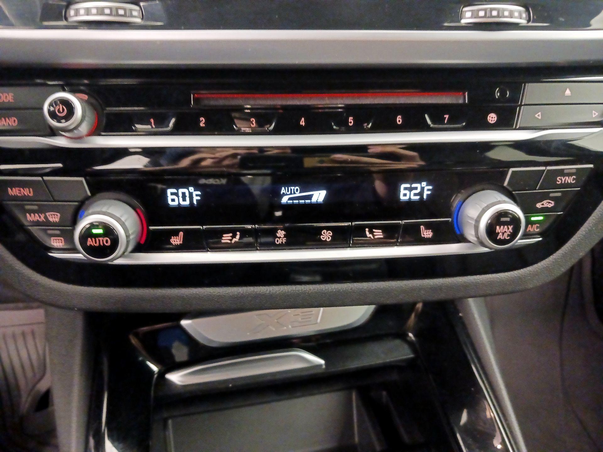 Thumbnail: 2019 BMW X3 - 17