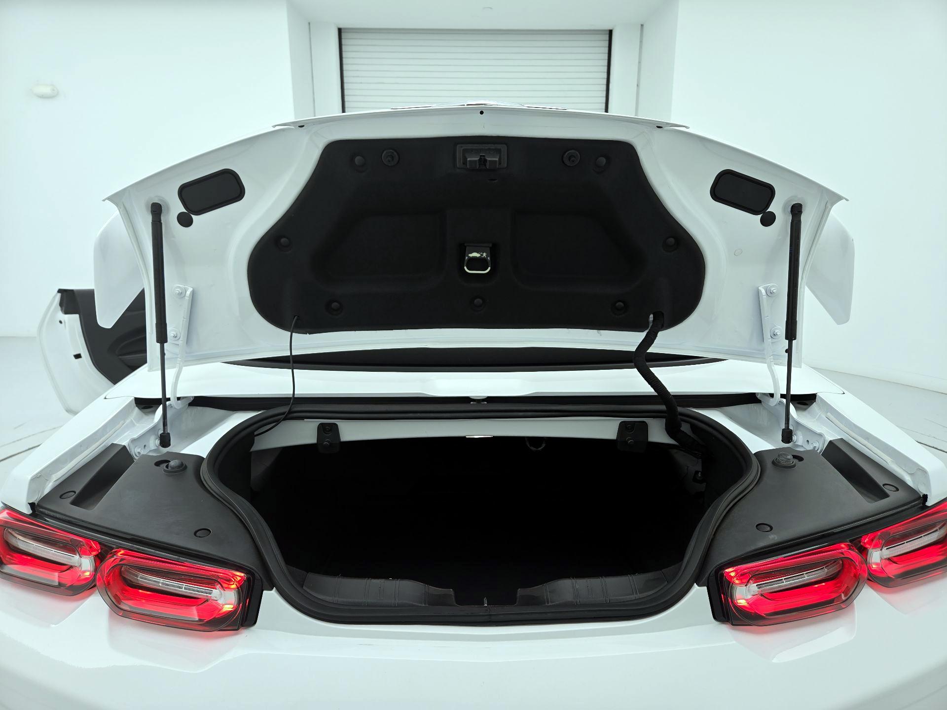 Thumbnail: 2023 Chevrolet Camaro - 19