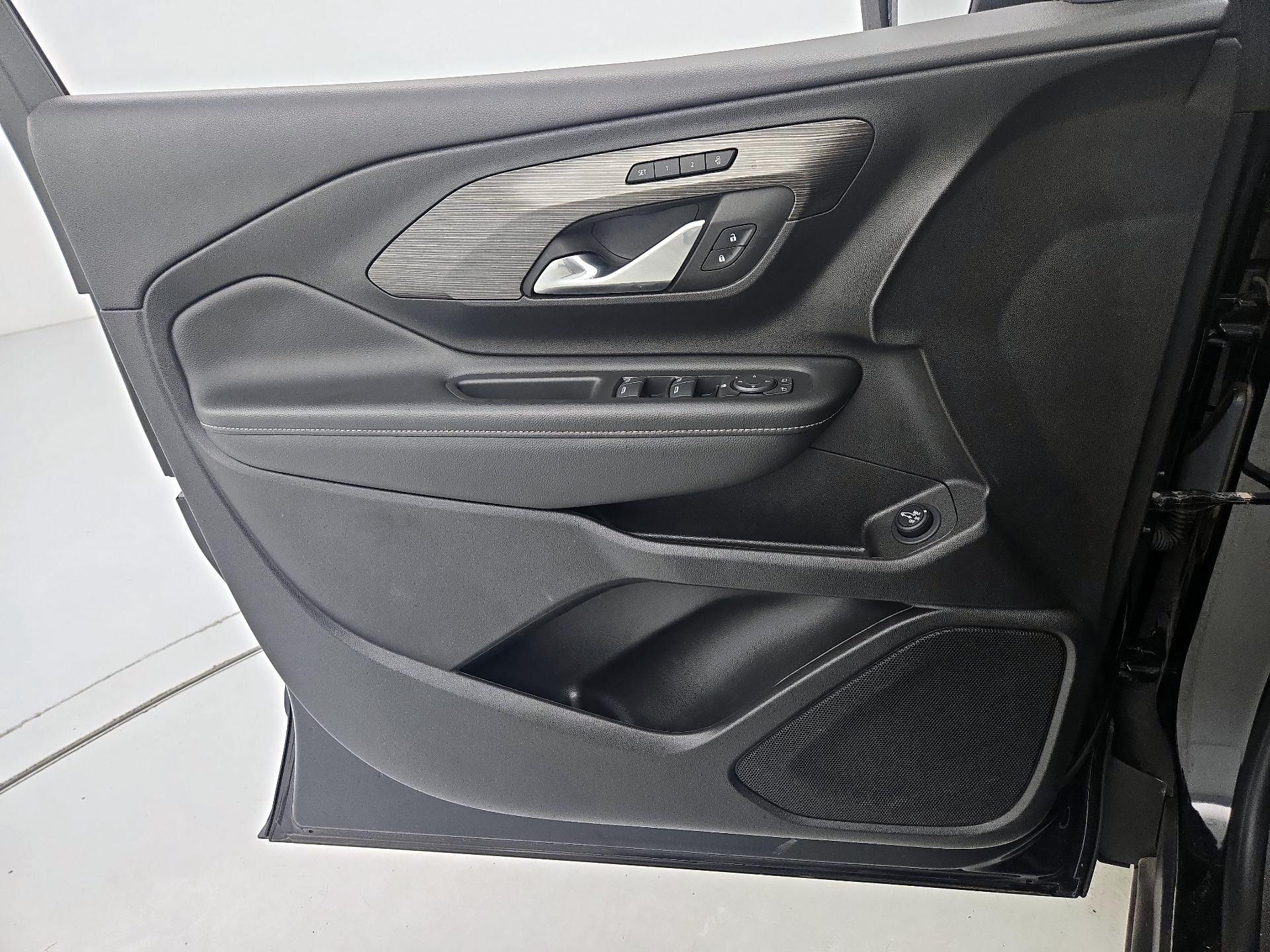 Thumbnail: 2024 GMC Terrain - 12