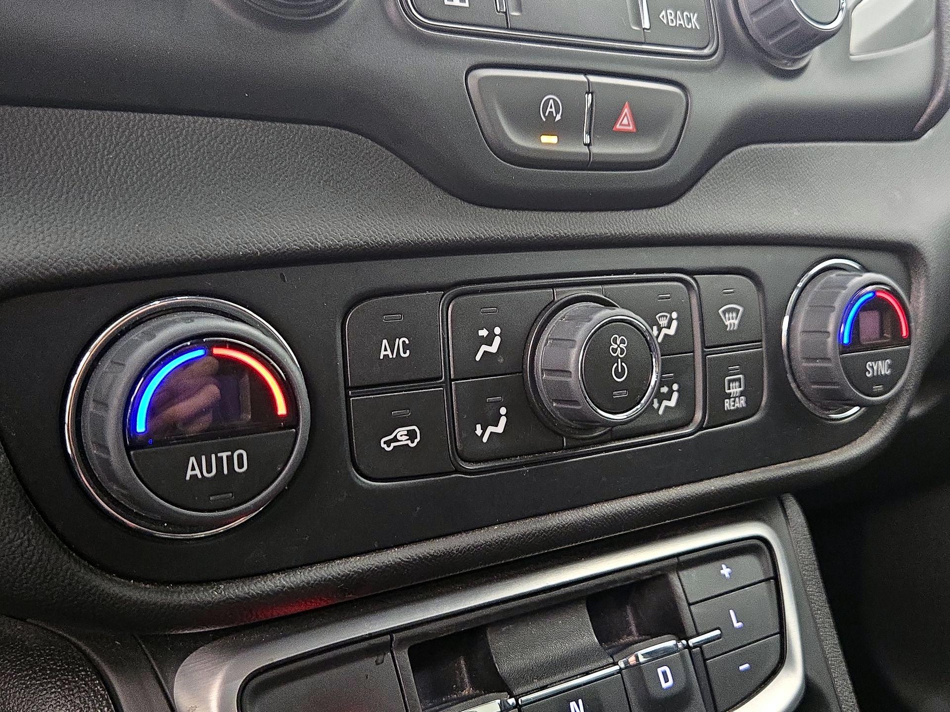 Thumbnail: 2024 GMC Terrain - 16