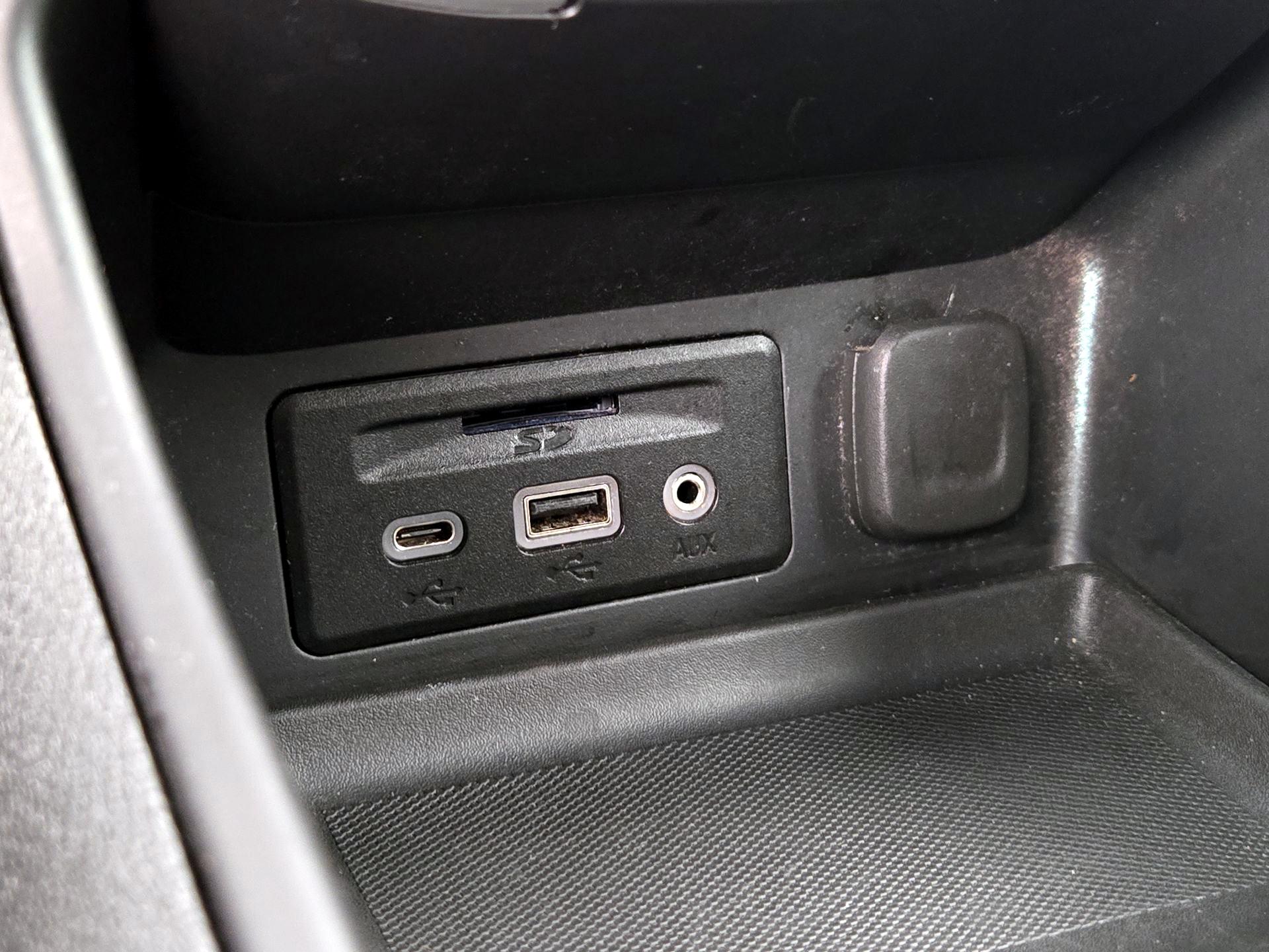 Thumbnail: 2024 GMC Terrain - 18