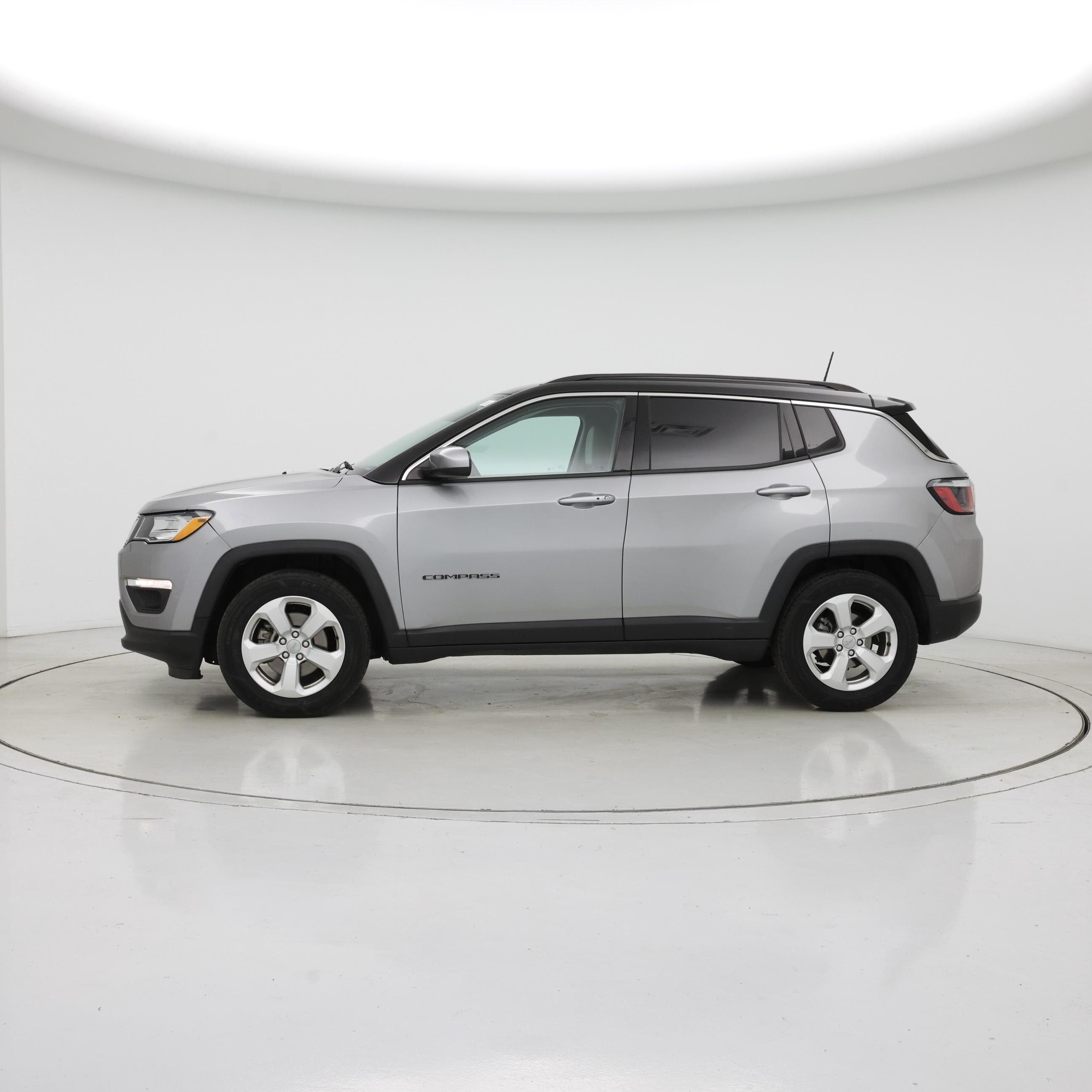 Thumbnail: 2020 Jeep Compass - 3