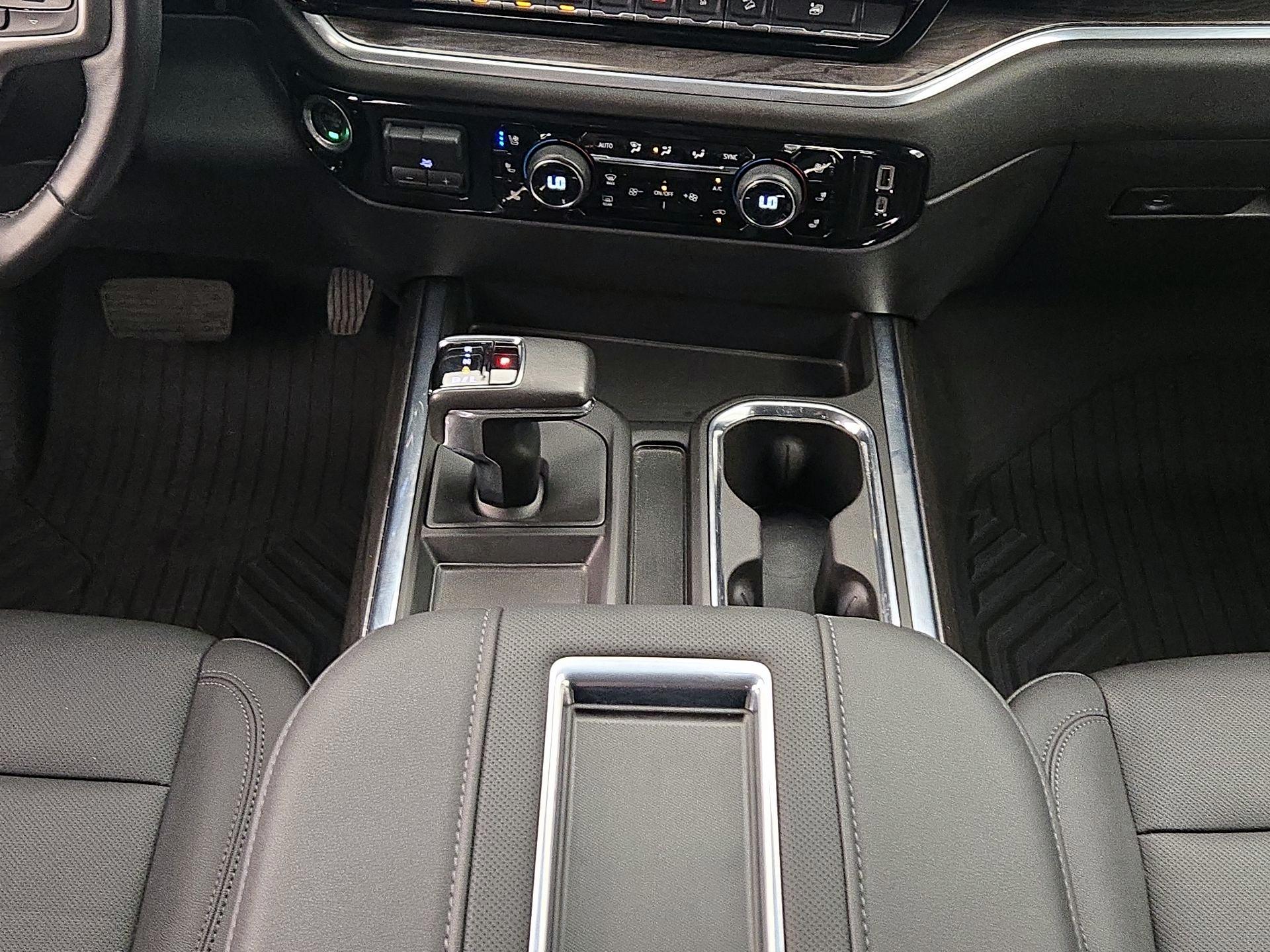 Thumbnail: 2022 Chevrolet Silverado 1500 - 17