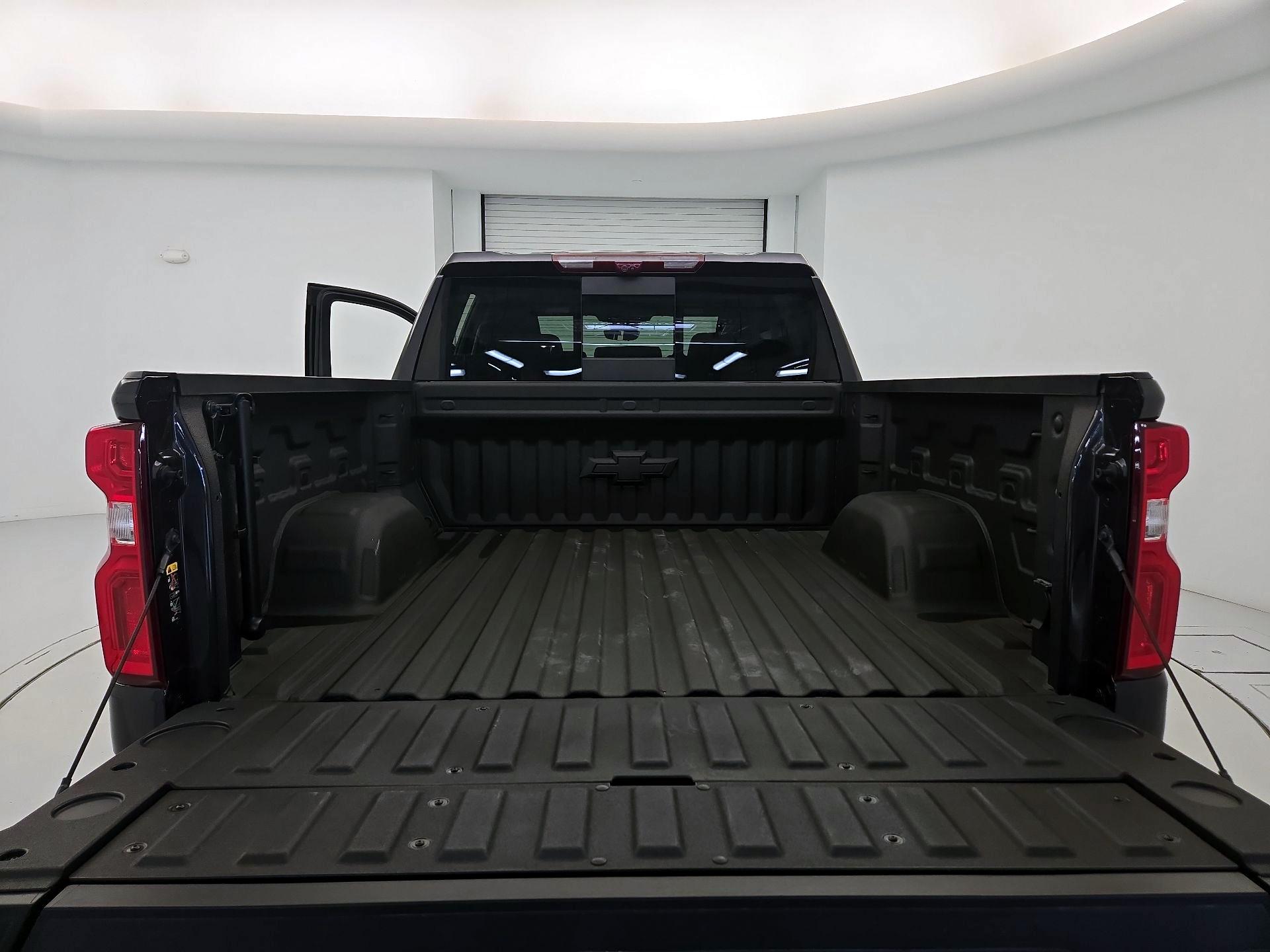 Thumbnail: 2022 Chevrolet Silverado 1500 - 20