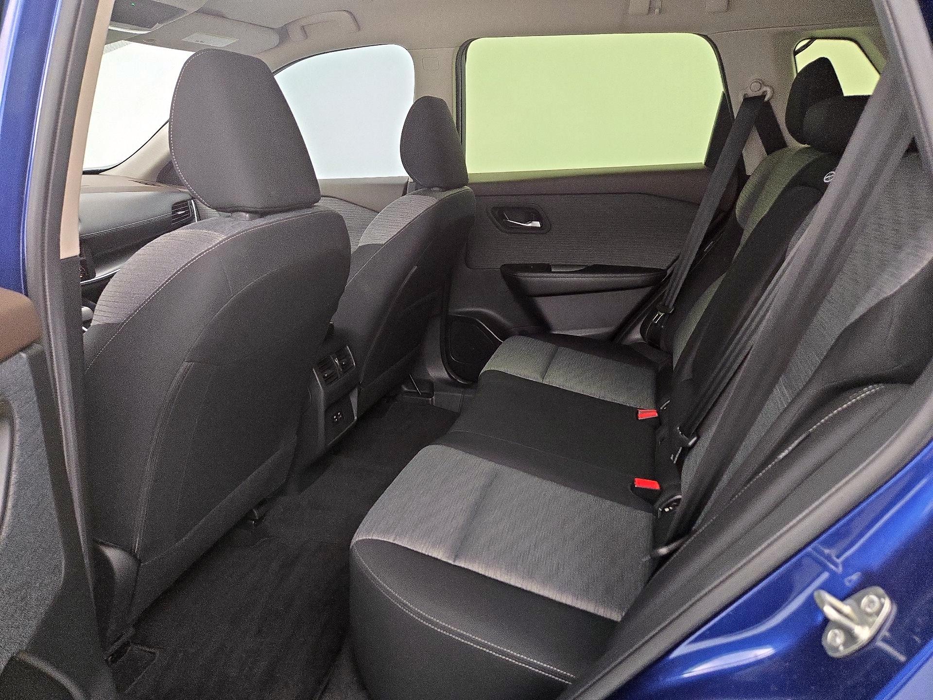 Thumbnail: 2023 Nissan Rogue - 19