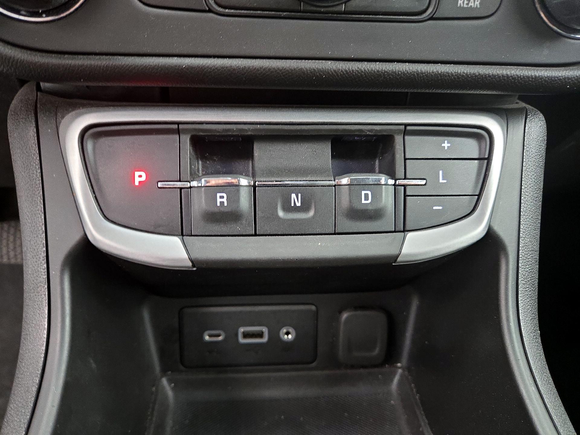 Thumbnail: 2023 GMC Terrain - 17