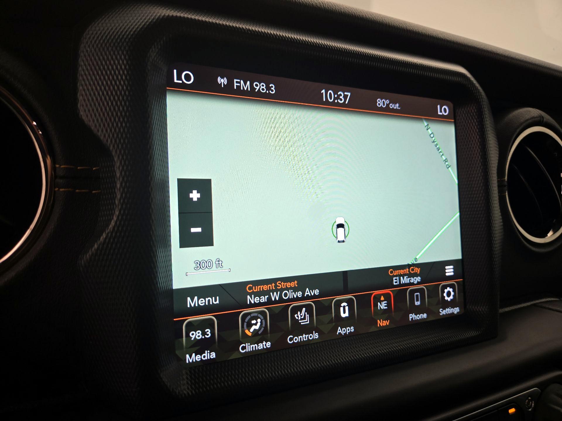 Thumbnail: 2021 Jeep Gladiator - 14